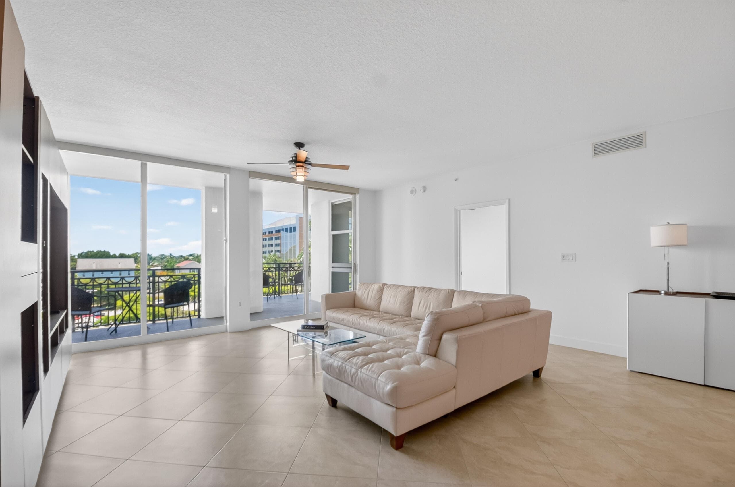 550 Okeechobee Boulevard 423, West Palm Beach, FL 33401 — photo 26 of 133