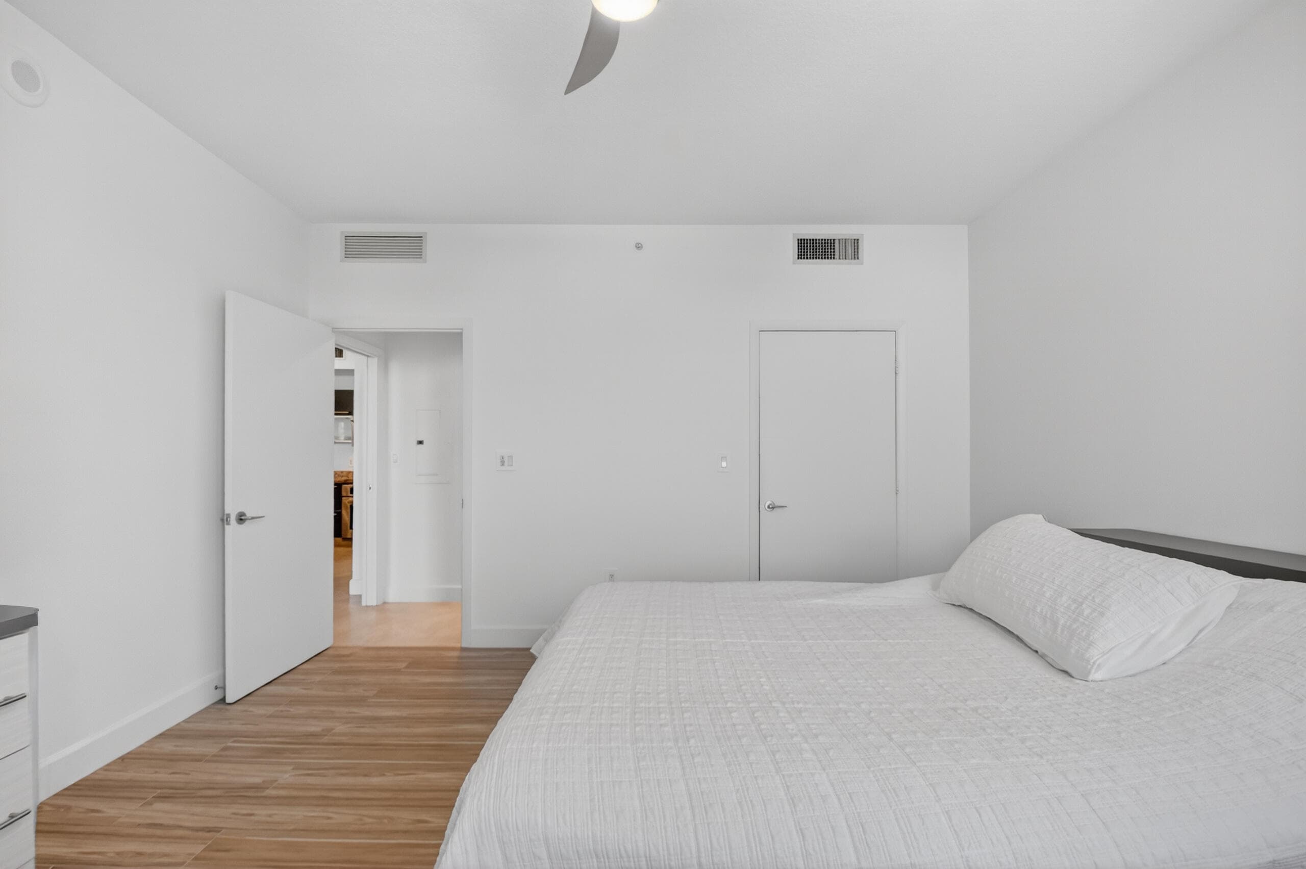 550 Okeechobee Boulevard 423, West Palm Beach, FL 33401 — photo 40 of 133