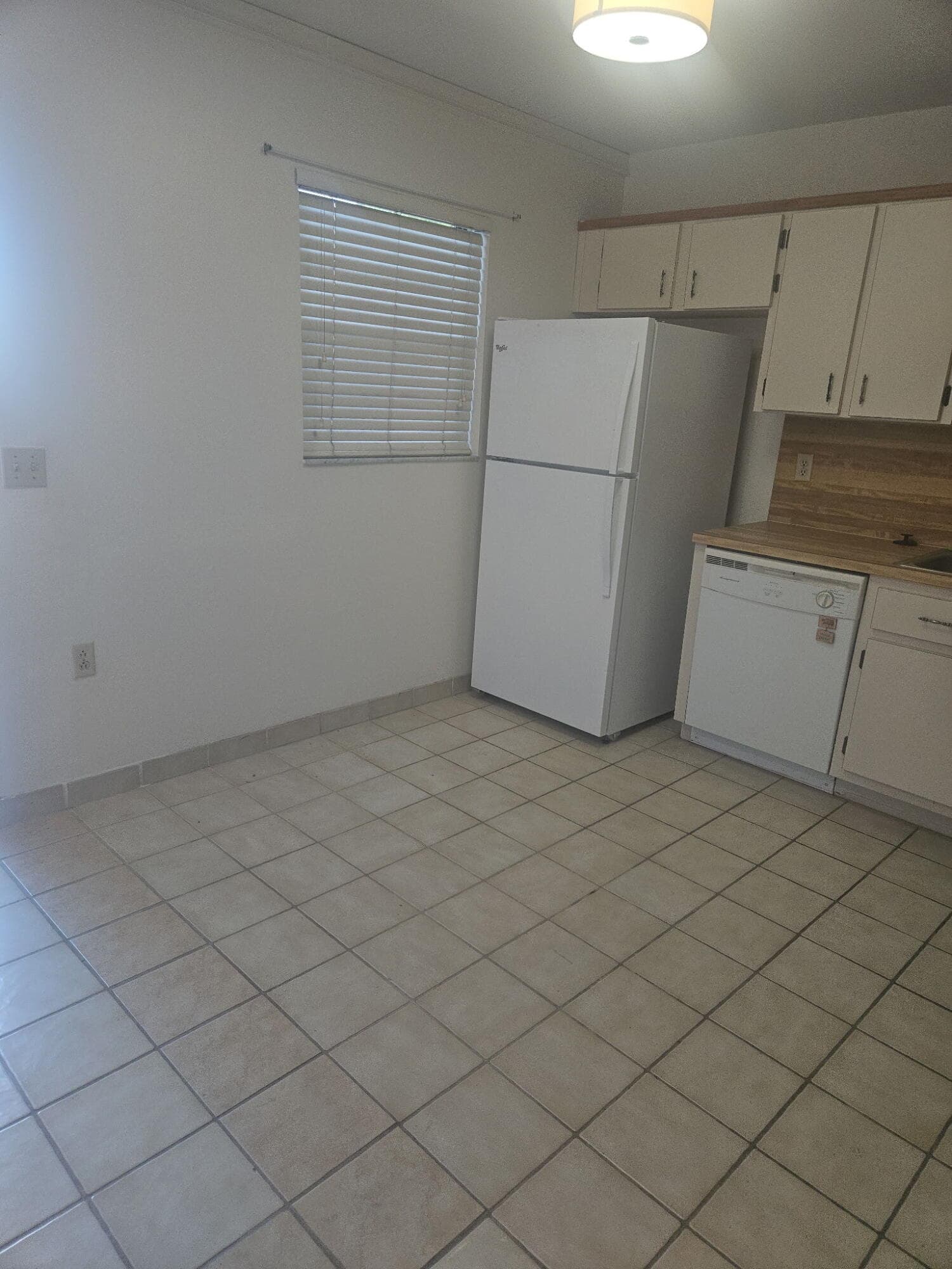 200 Berkley Road 202, Hollywood, FL 33024 — photo 1 of 1