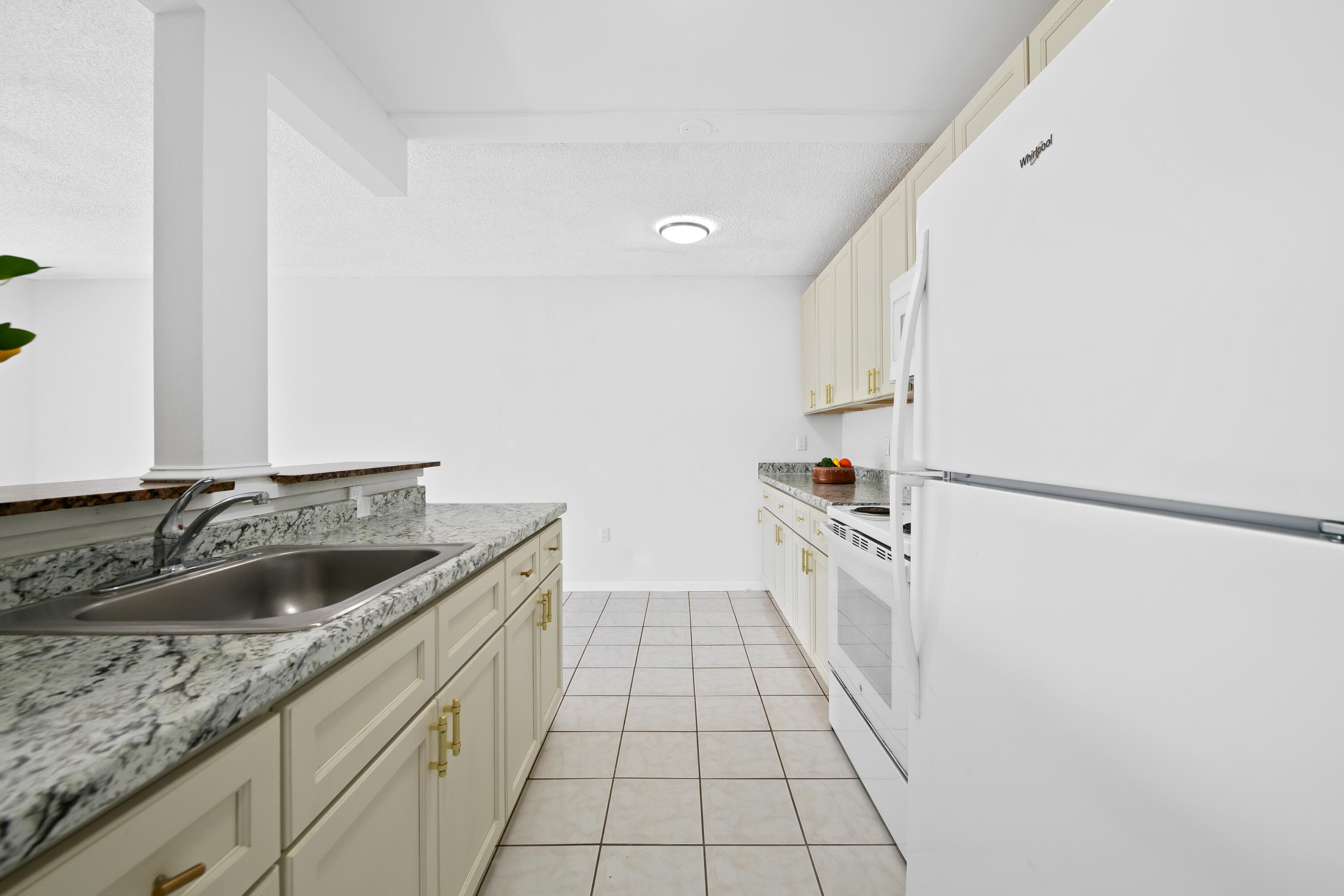 5190 E Sabal Palm Boulevard 209, Tamarac, FL 33319 — photo 5 of 32