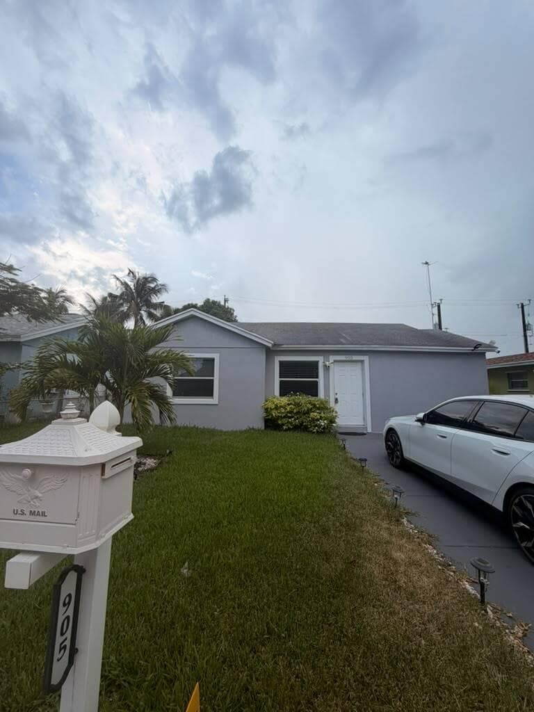 905 S L Street, Lake Worth Beach, FL 33460 — photo