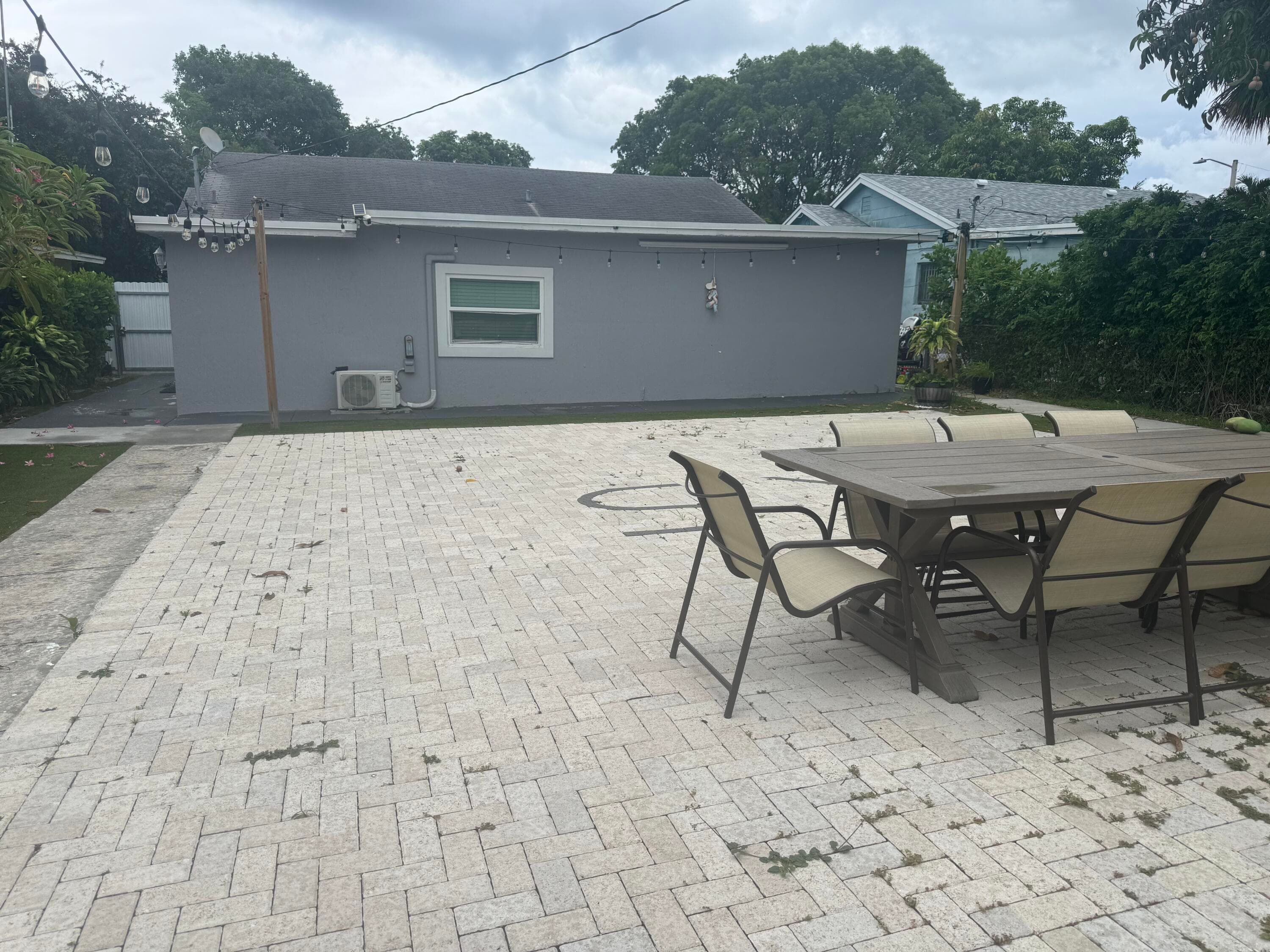 905 S L Street, Lake Worth Beach, FL 33460 — photo 11 of 11