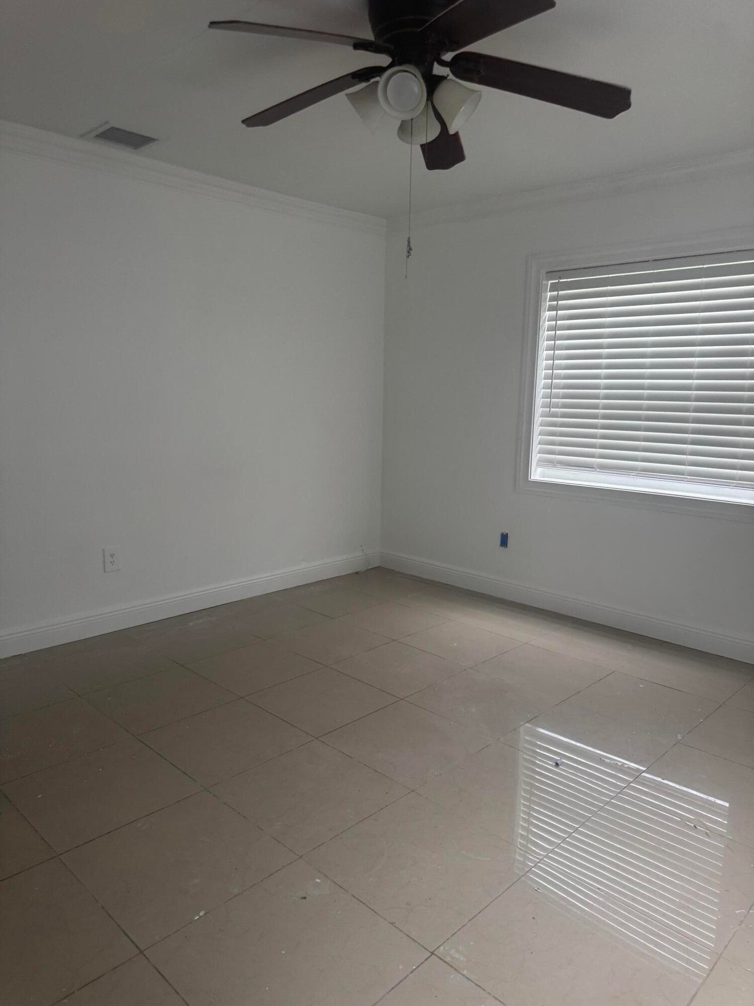 905 S L Street, Lake Worth Beach, FL 33460 — photo 9 of 11
