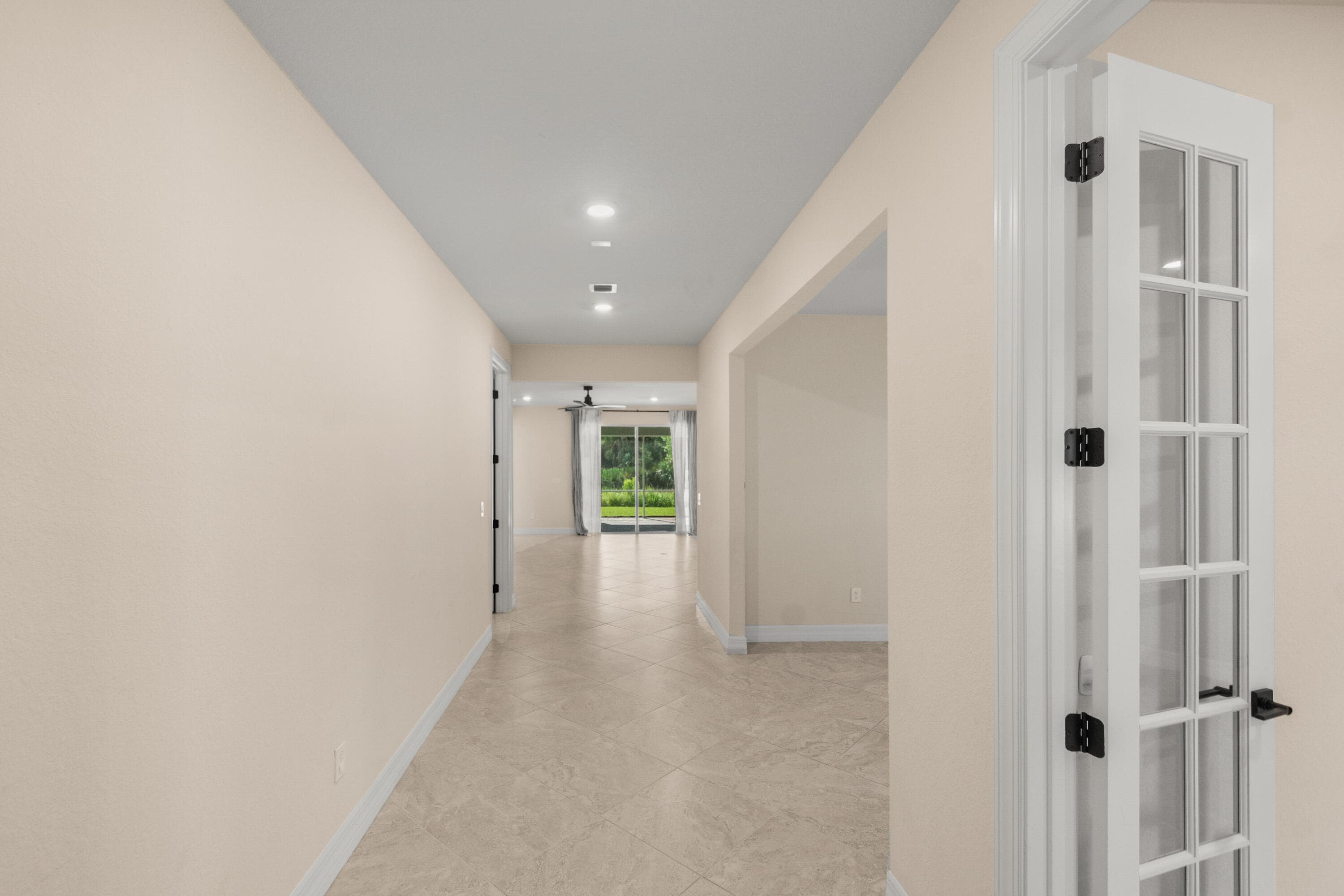 10275 SW Captiva Drive, Port St. Lucie, FL 34987 — photo 3 of 47