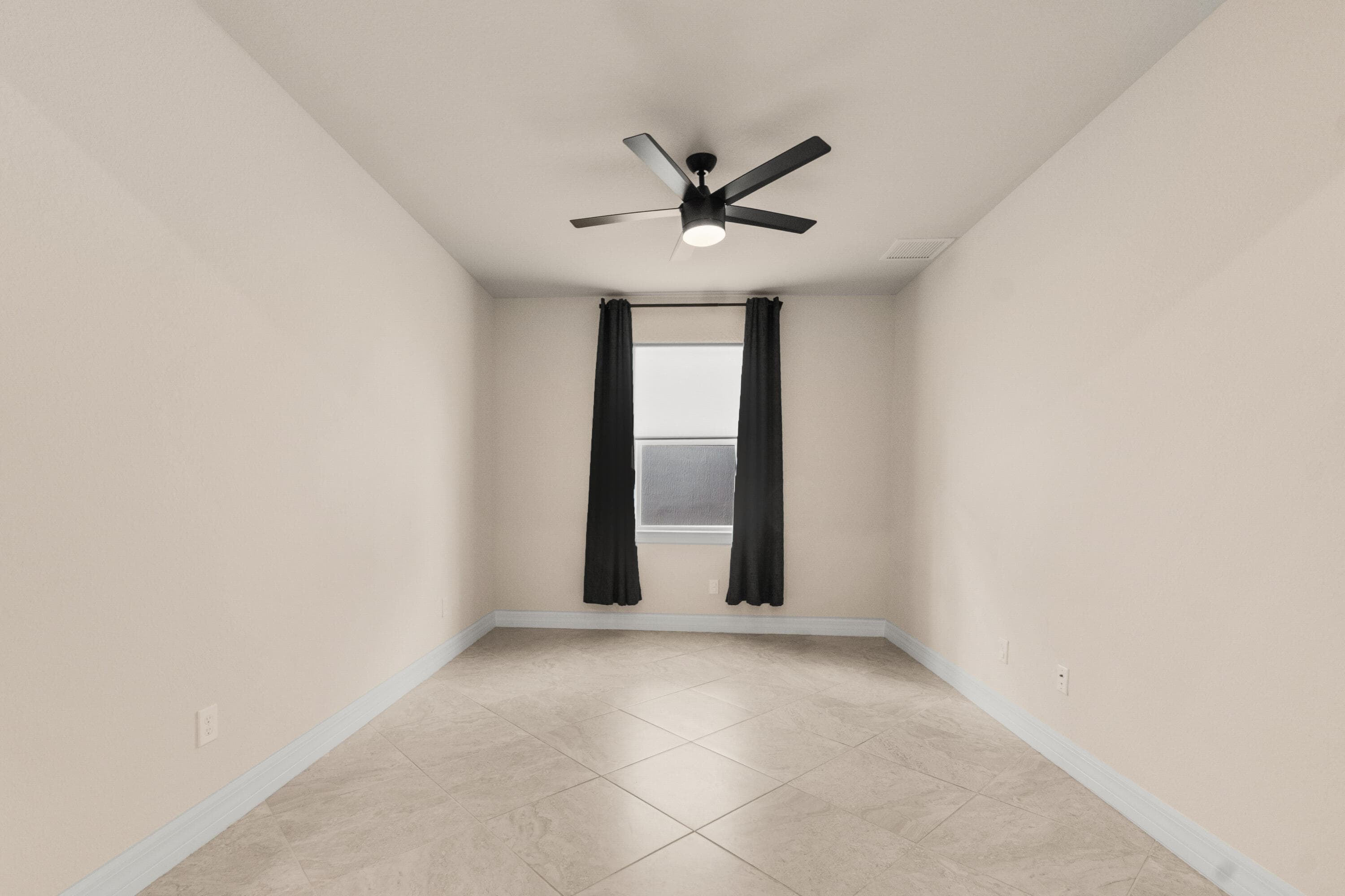 10275 SW Captiva Drive, Port St. Lucie, FL 34987 — photo 5 of 47