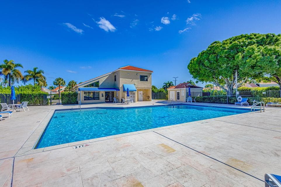13151 Crisa Drive, Palm Beach Gardens, FL 33410 — photo 36 of 51