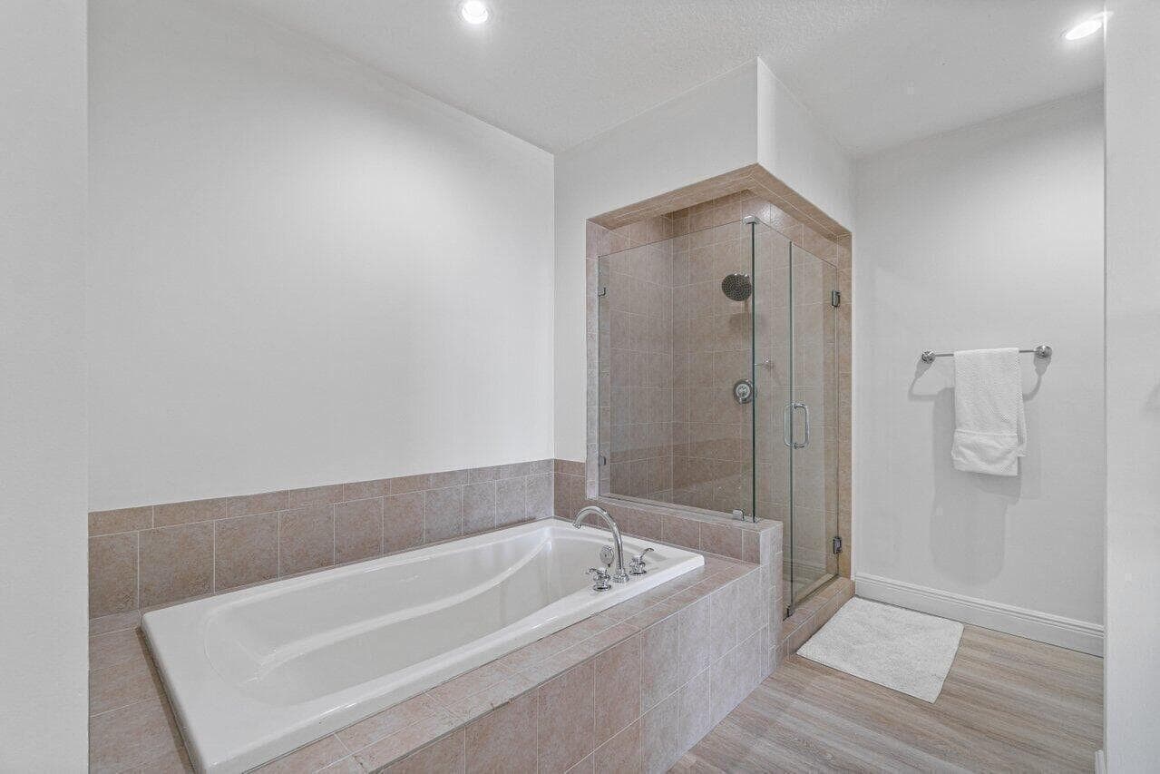 200 NE 2nd Avenue 401, Delray Beach, FL 33444 — photo 5 of 21