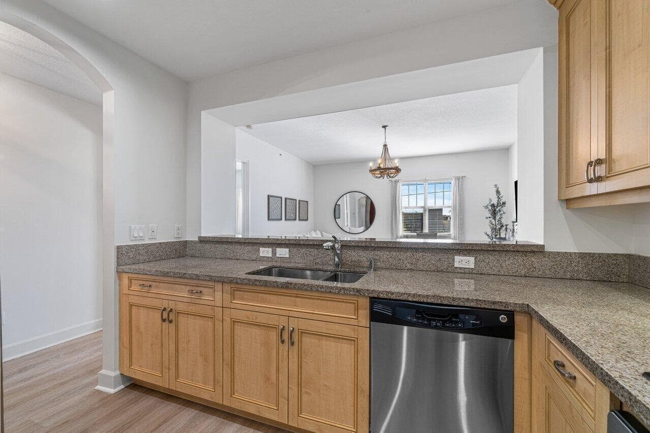 200 NE 2nd Avenue 401, Delray Beach, FL 33444 — photo 11 of 21