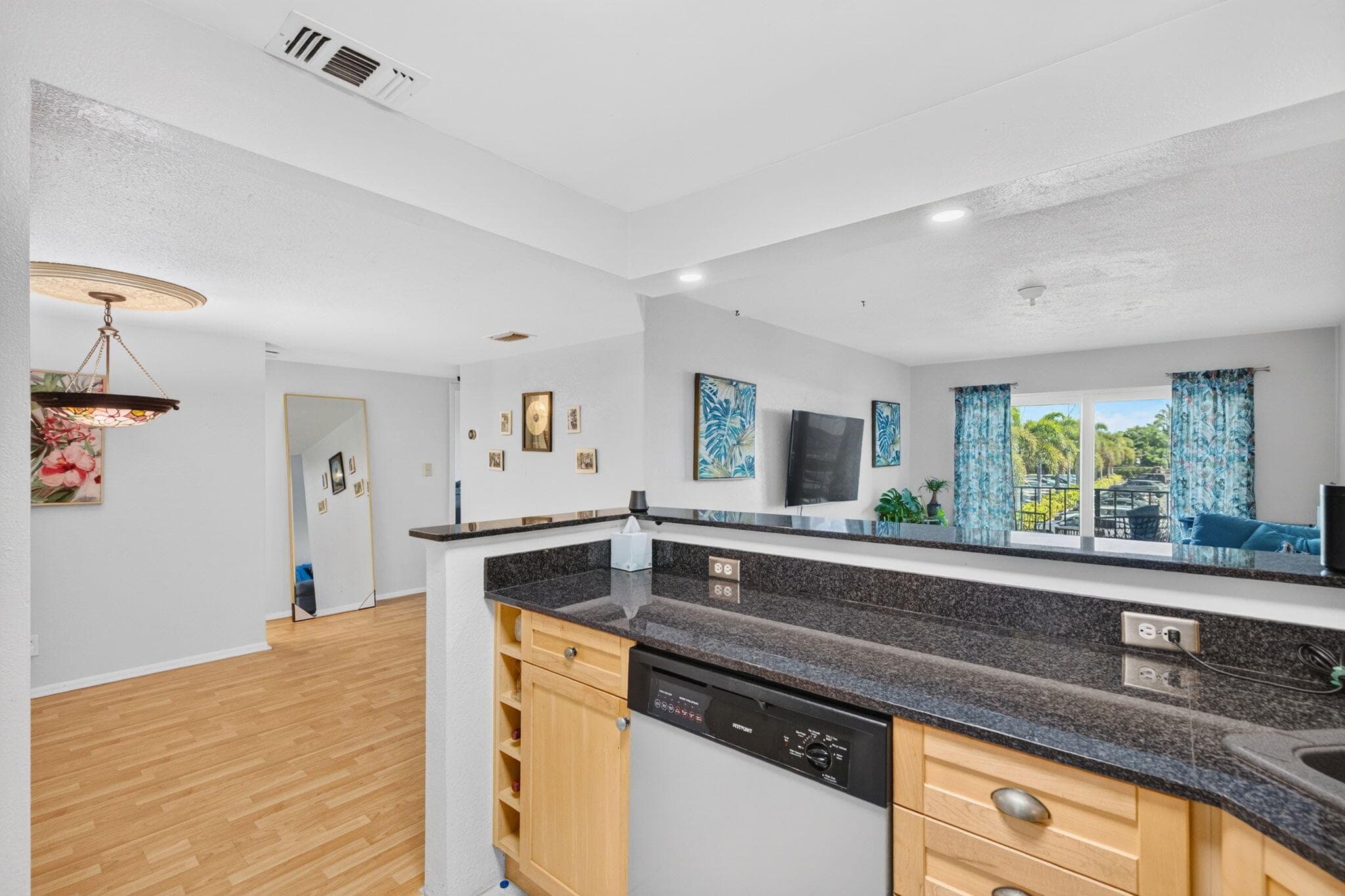 3004 NE 5th Terrace 216-c, Wilton Manors, FL 33334 — photo 26 of 53