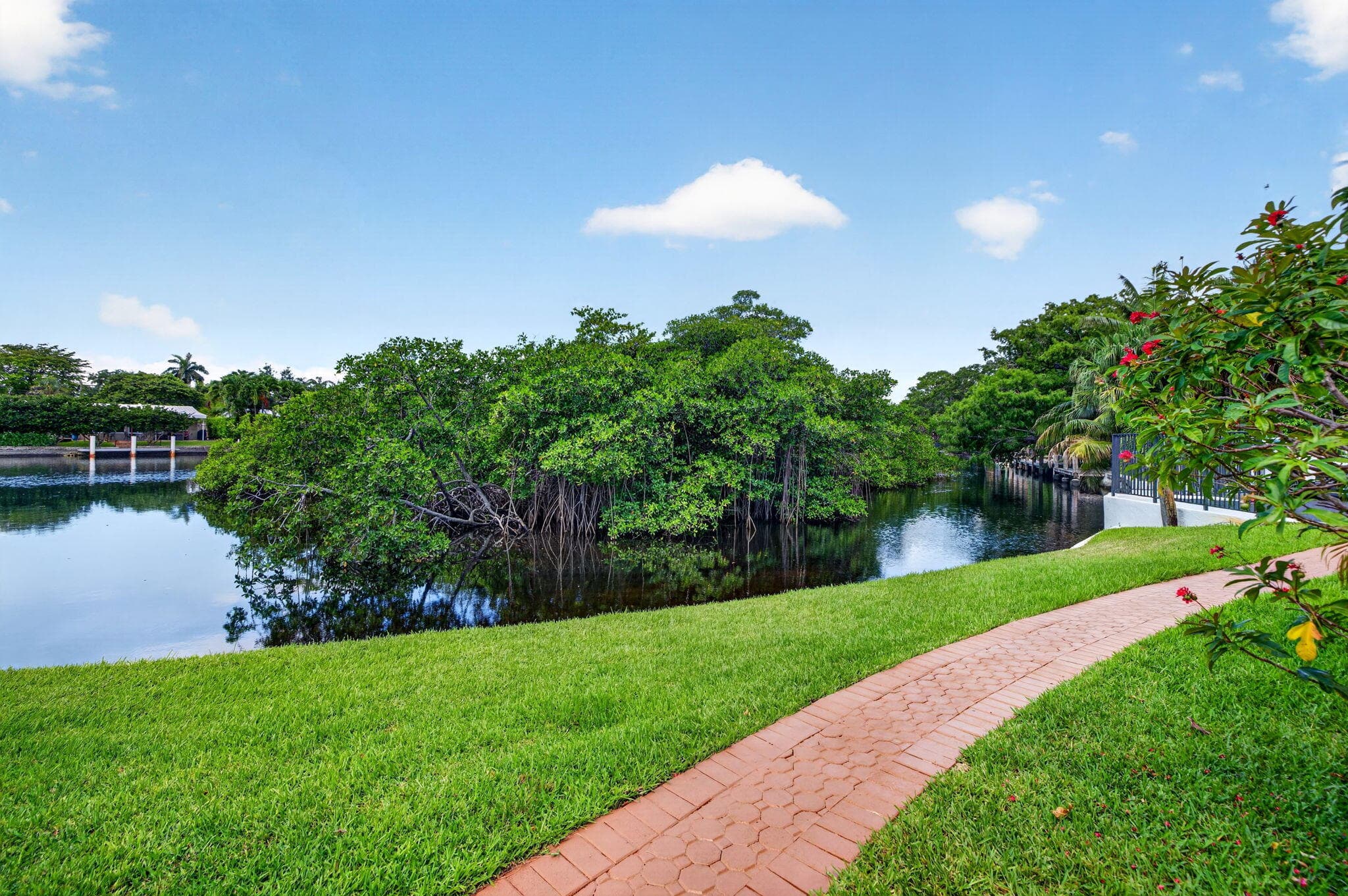 3004 NE 5th Terrace 216-c, Wilton Manors, FL 33334 — photo 50 of 53