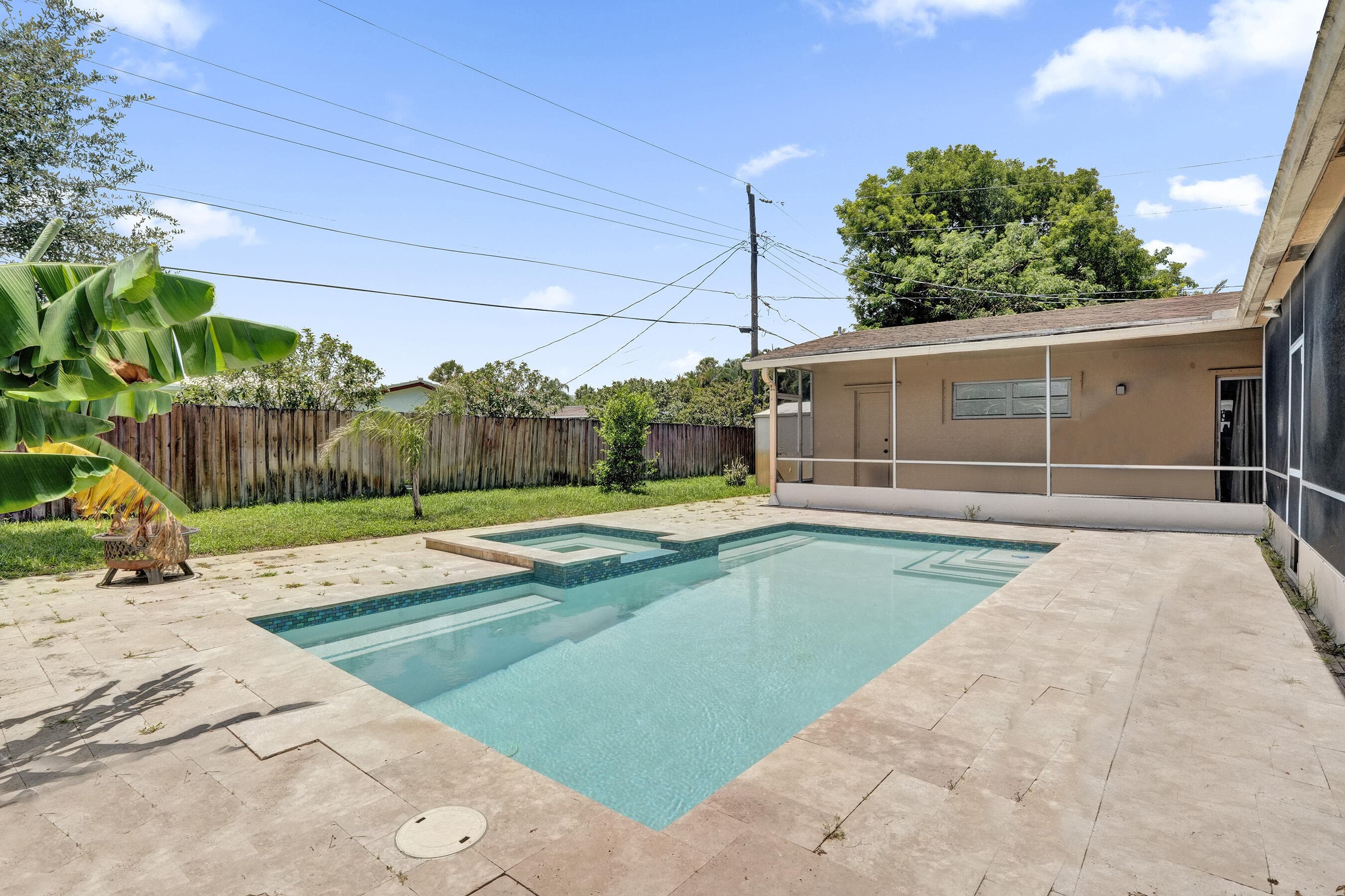 811 NW 43rd Avenue, Coconut Creek, FL 33066 — photo 1 of 39