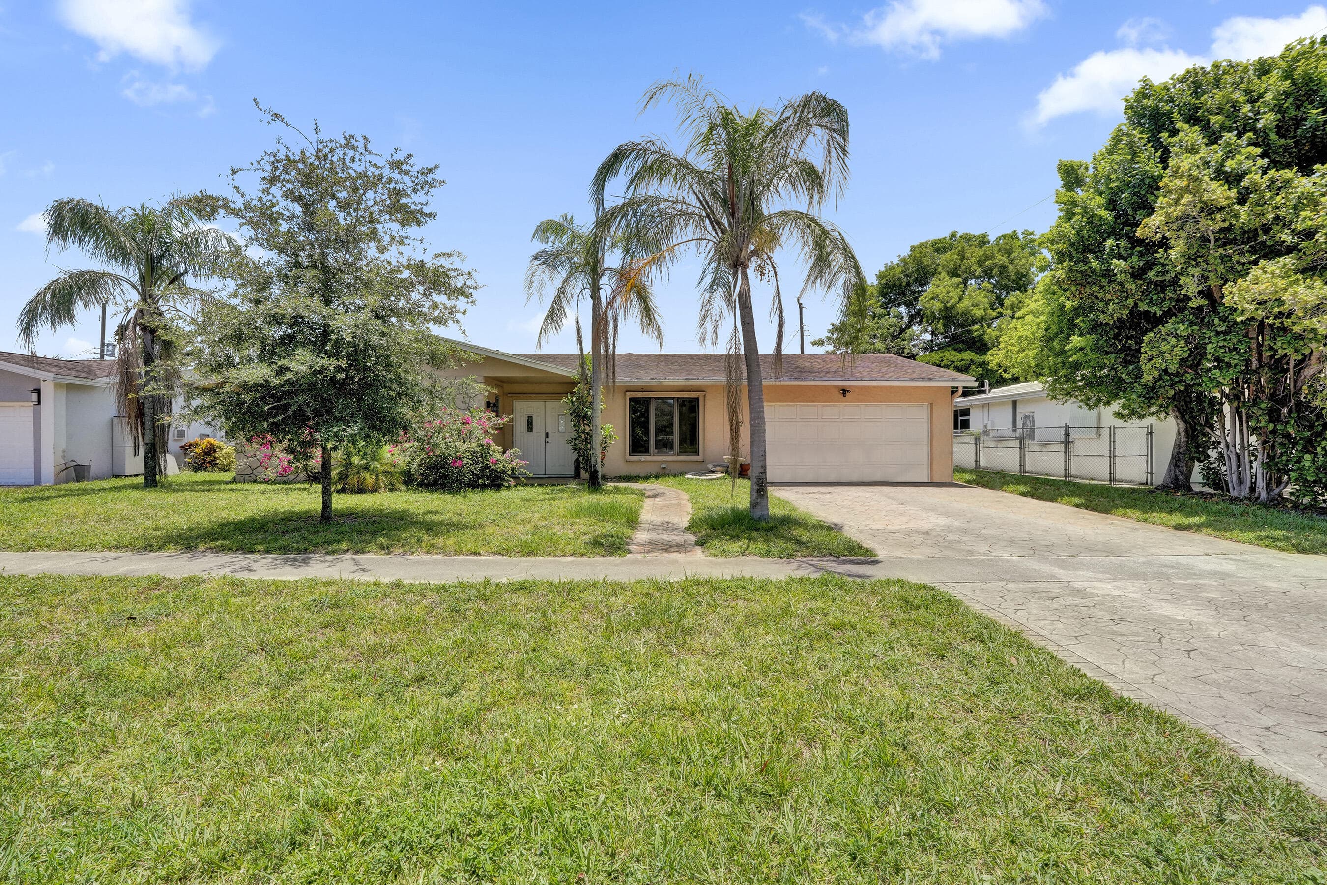 811 NW 43rd Avenue, Coconut Creek, FL 33066 — photo 37 of 39