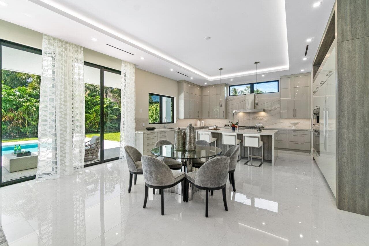 2391 Areca Palm Road, Boca Raton, FL 33432 — photo 17 of 31
