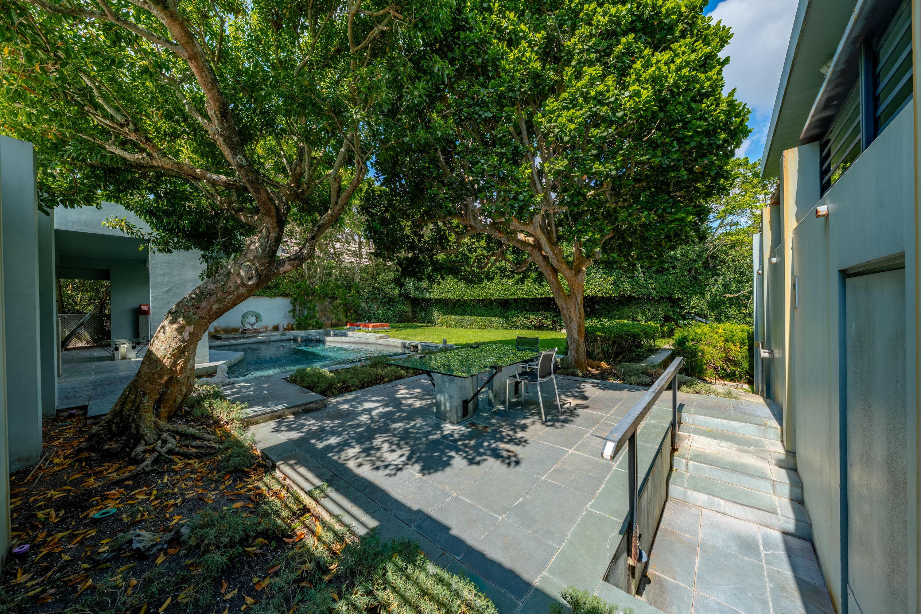1496 N Lake Way, Palm Beach, FL 33480 — photo 3 of 9