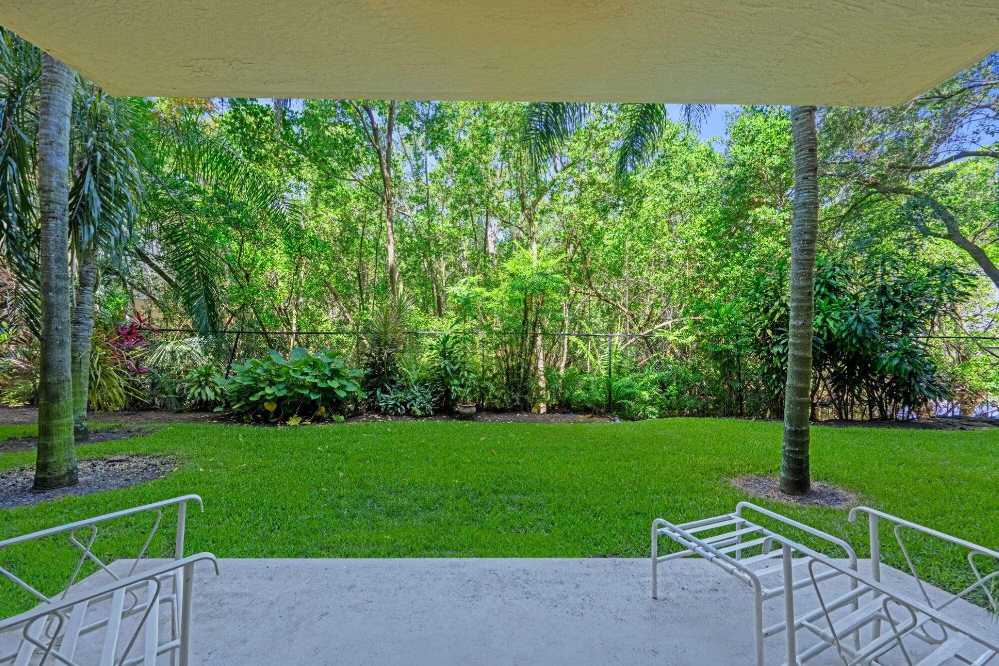 619 E Sheridan Street 106, Dania Beach, FL 33004 — photo 3 of 18