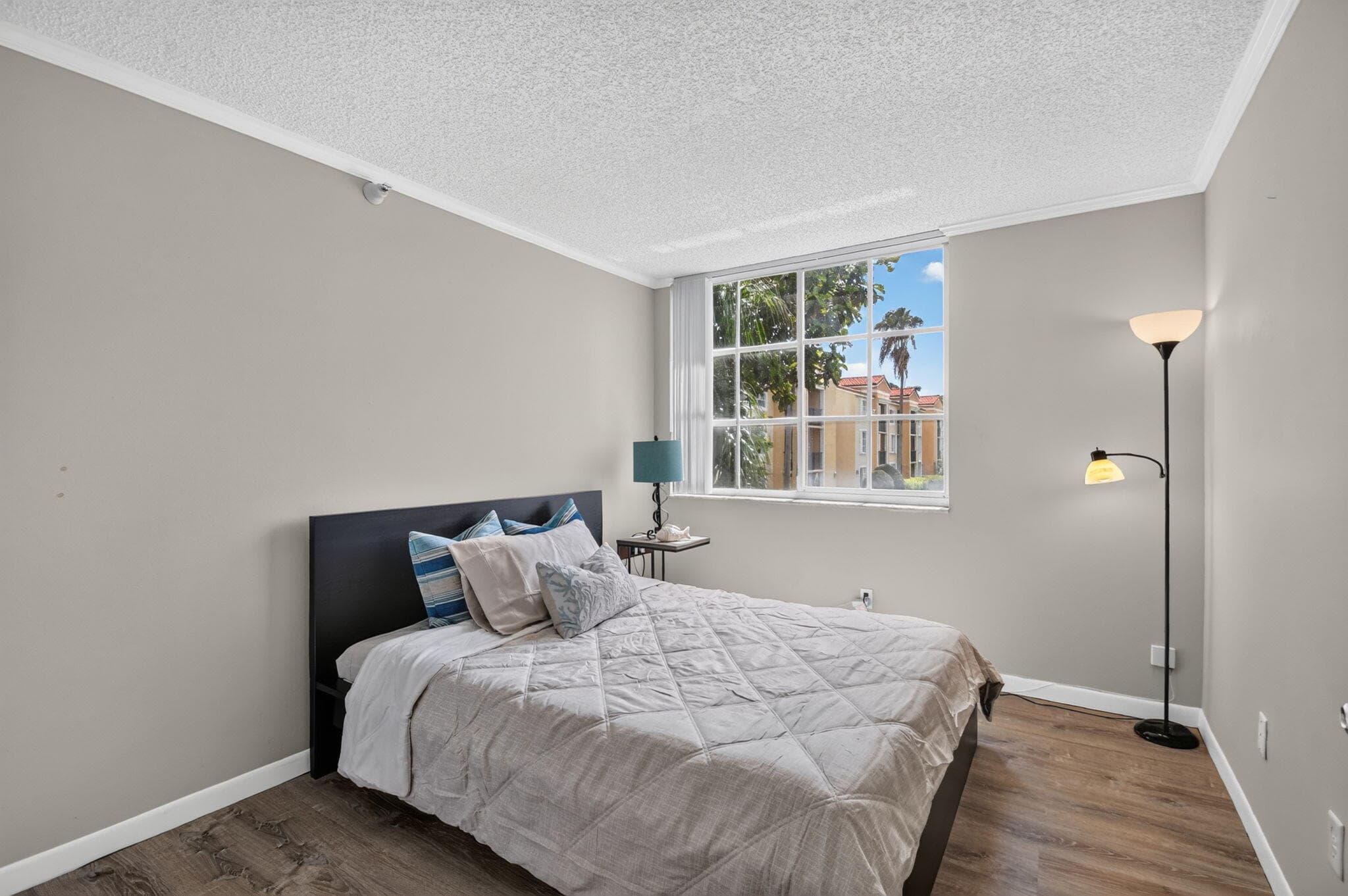 135 Yacht Club Way 204, Hypoluxo, FL 33462 — photo 27 of 47