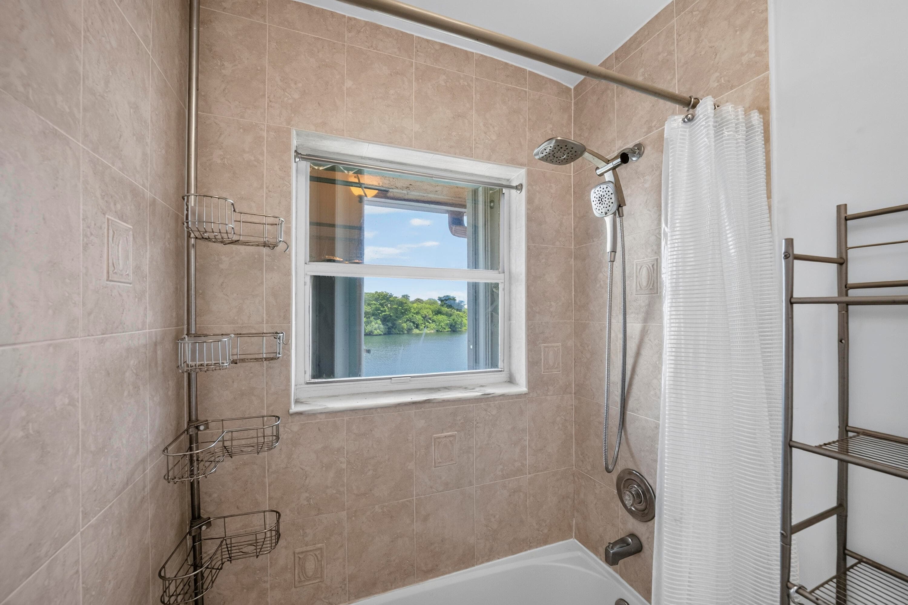 3291 NW 44th Street 2, Oakland Park, FL 33309 — photo 16 of 62