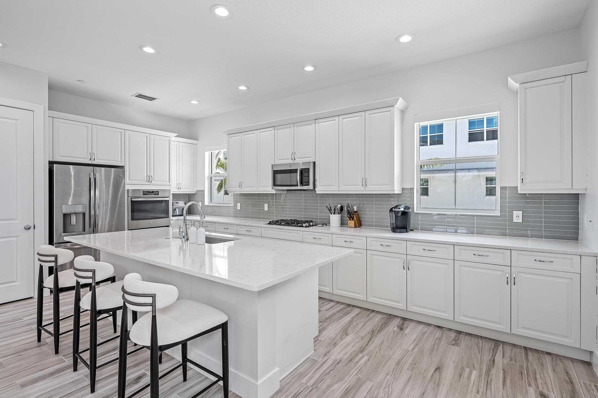 4145 Faraday Way, Palm Beach Gardens, FL 33418 — photo 8 of 32