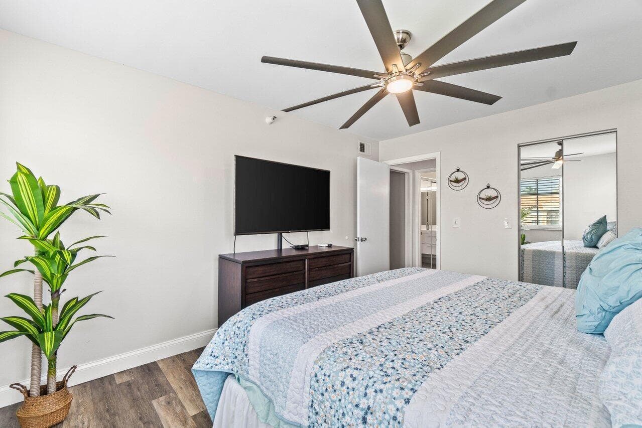157 Yacht Club Way, Hypoluxo, FL 33462 — photo 16 of 38