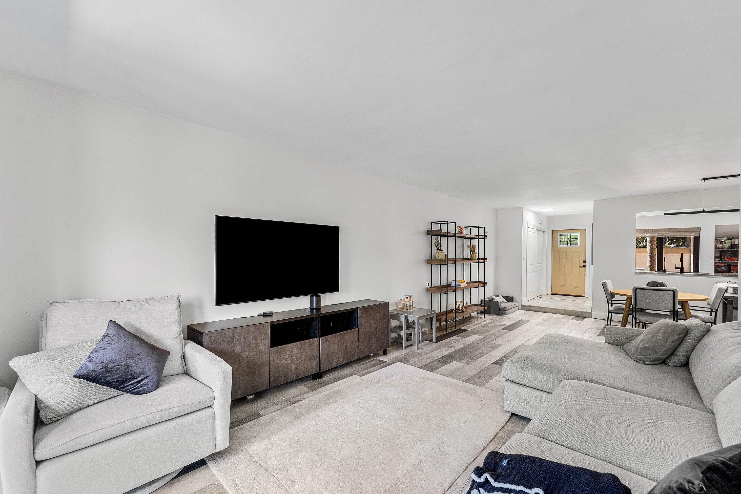 7942 La Mirada Drive, Boca Raton, FL 33433 — photo 11 of 55