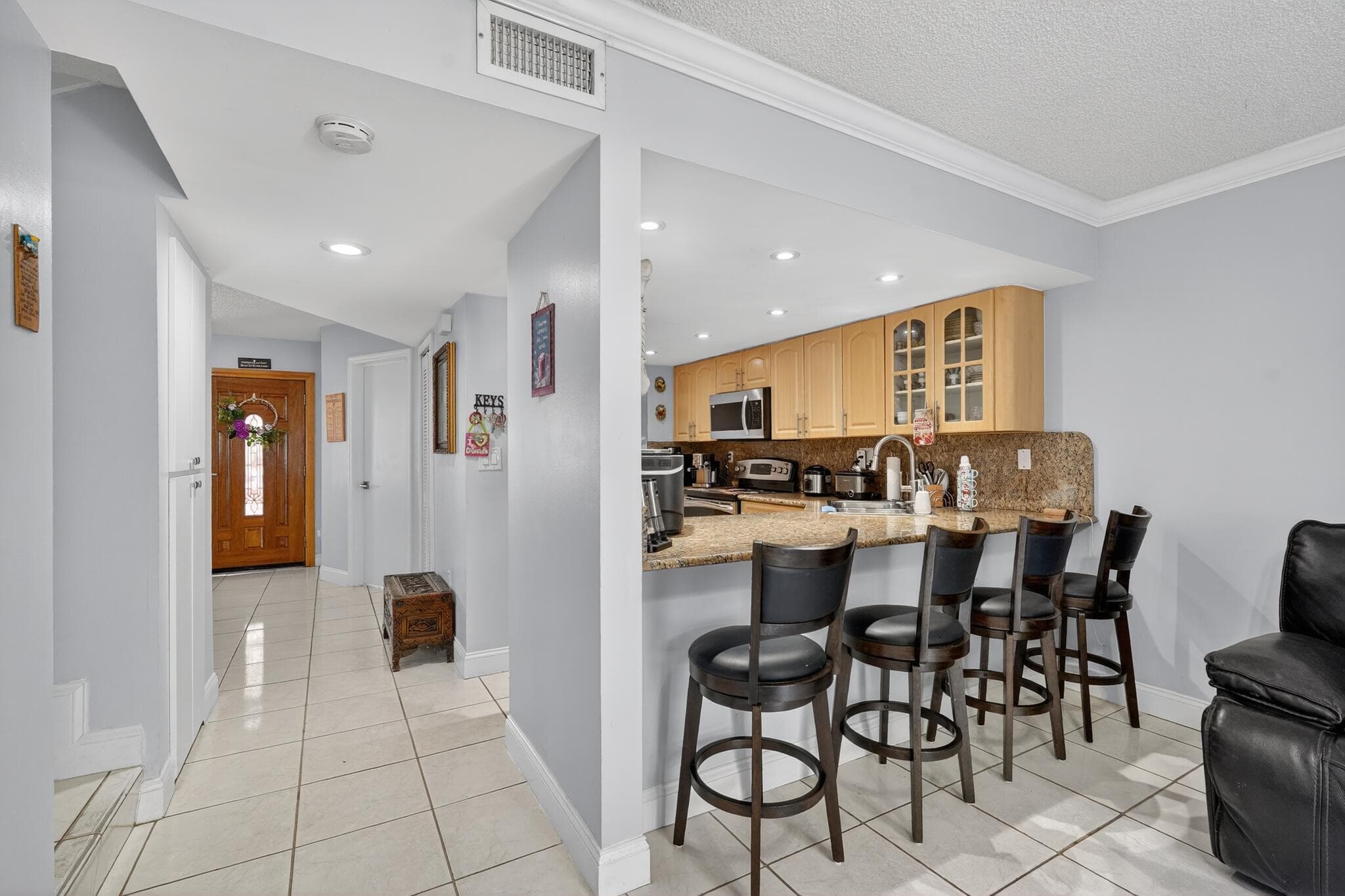 7101 W 24th Avenue 45, Hialeah, FL 33016 — photo 17 of 37