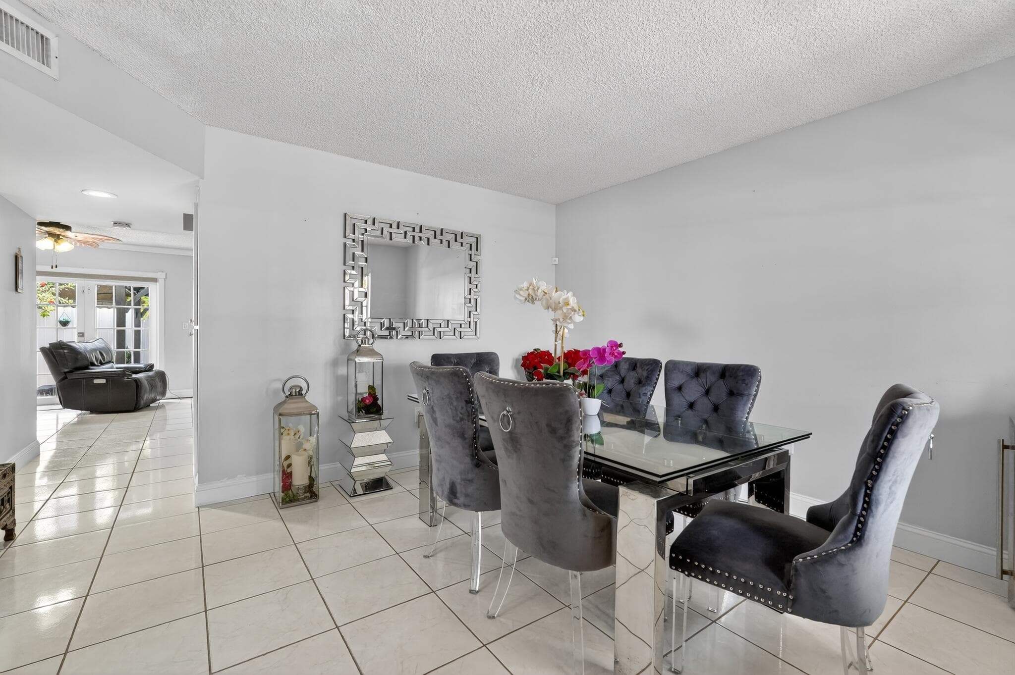 7101 W 24th Avenue 45, Hialeah, FL 33016 — photo 9 of 37