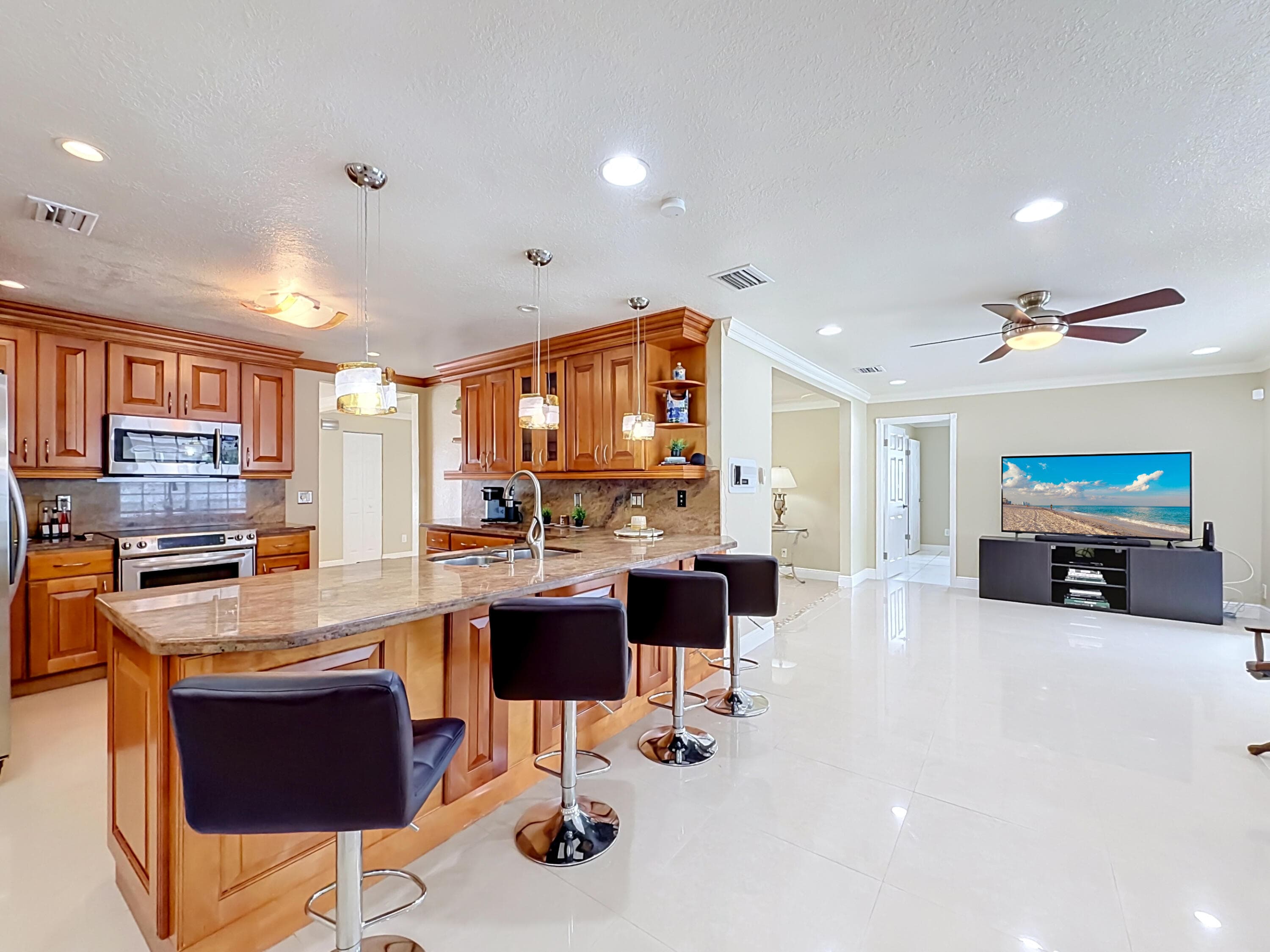 851 E Plantation Circle, Plantation, FL 33324 — photo 30 of 81