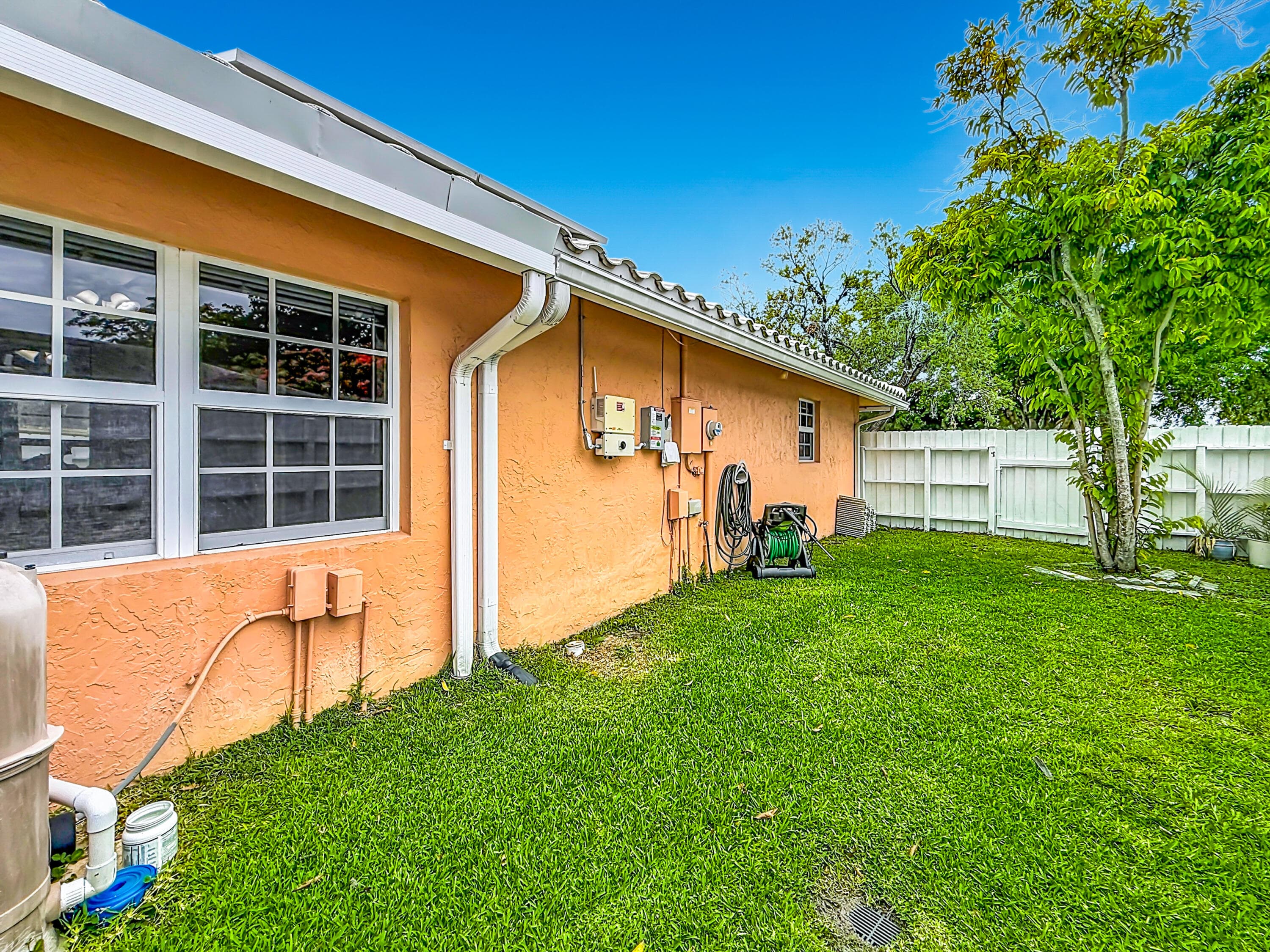 851 E Plantation Circle, Plantation, FL 33324 — photo 75 of 81