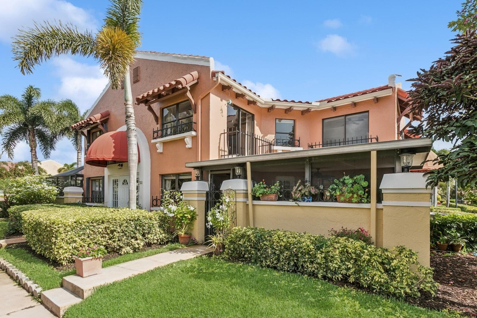 24 Uno Lago Drive, Juno Beach, FL 33408 — photo