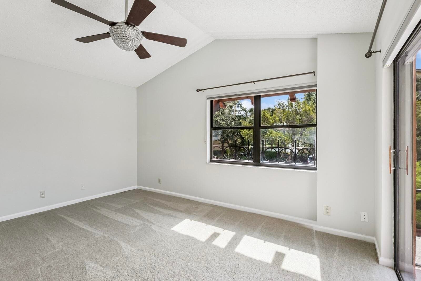 24 Uno Lago Drive, Juno Beach, FL 33408 — photo 9 of 26
