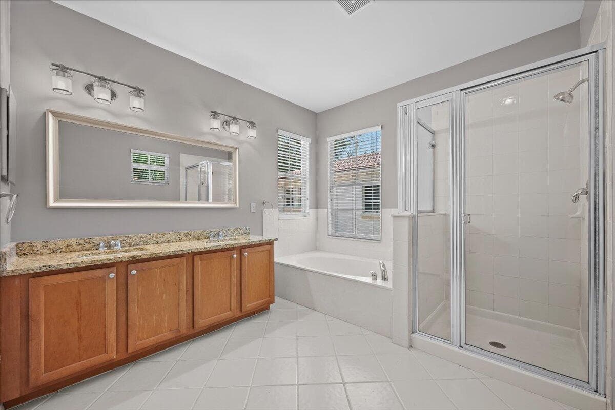 455 Pumpkin Drive, Palm Beach Gardens, FL 33410 — photo 19 of 56