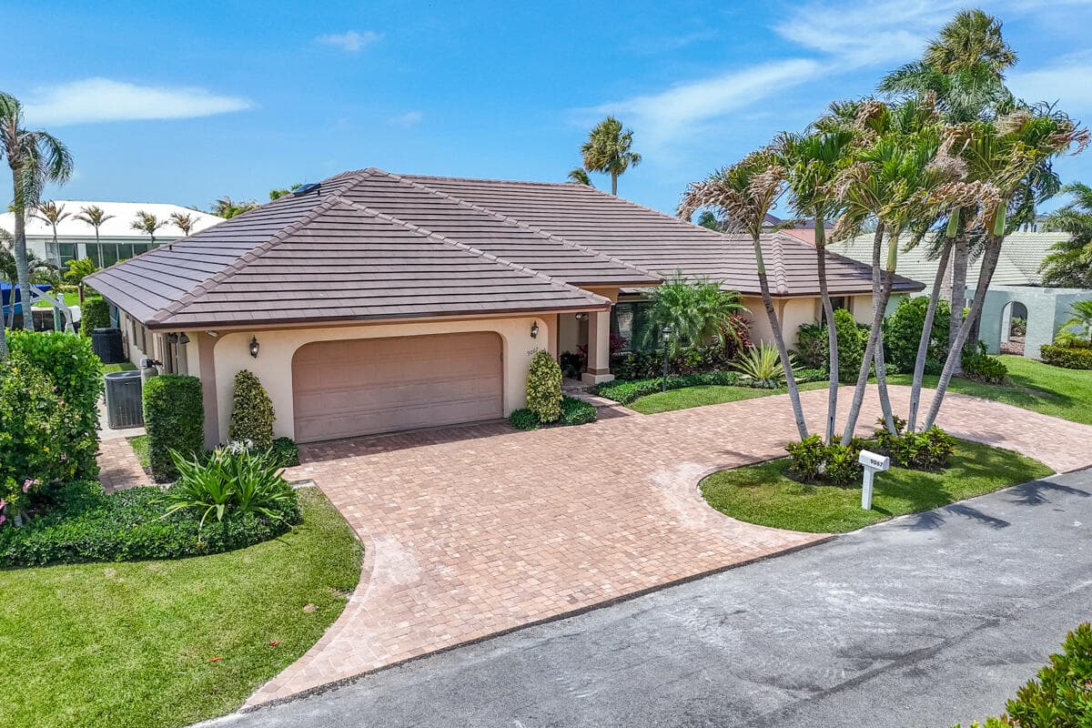 9067 SE Star Island Way, Hobe Sound, FL 33455 — photo 51 of 75