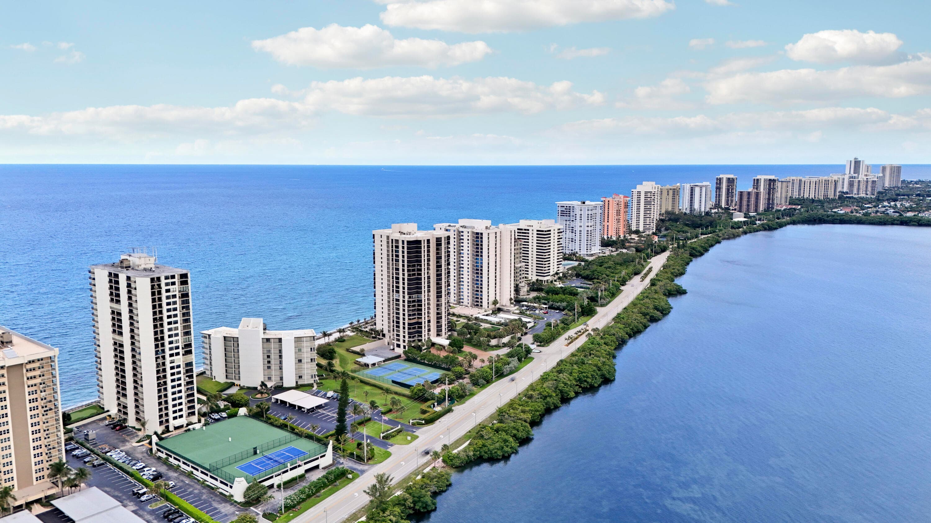5420 N Ocean Drive 204, Singer Island, FL 33404 — photo 9 of 38