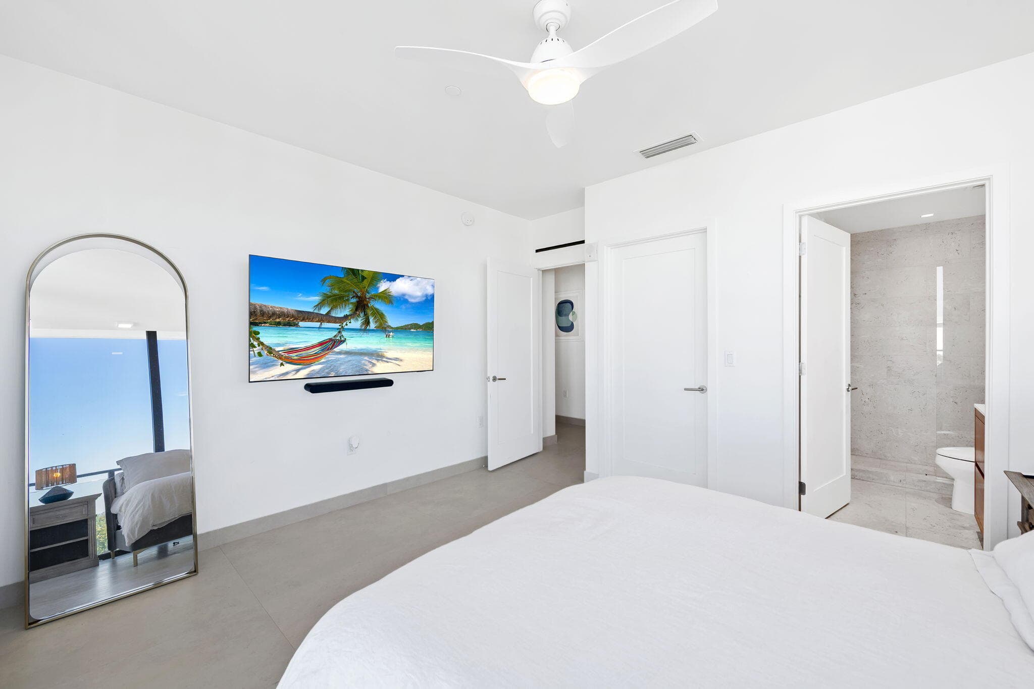 3581 E Glencoe Street 408, Miami, FL 33133 — photo 17 of 26