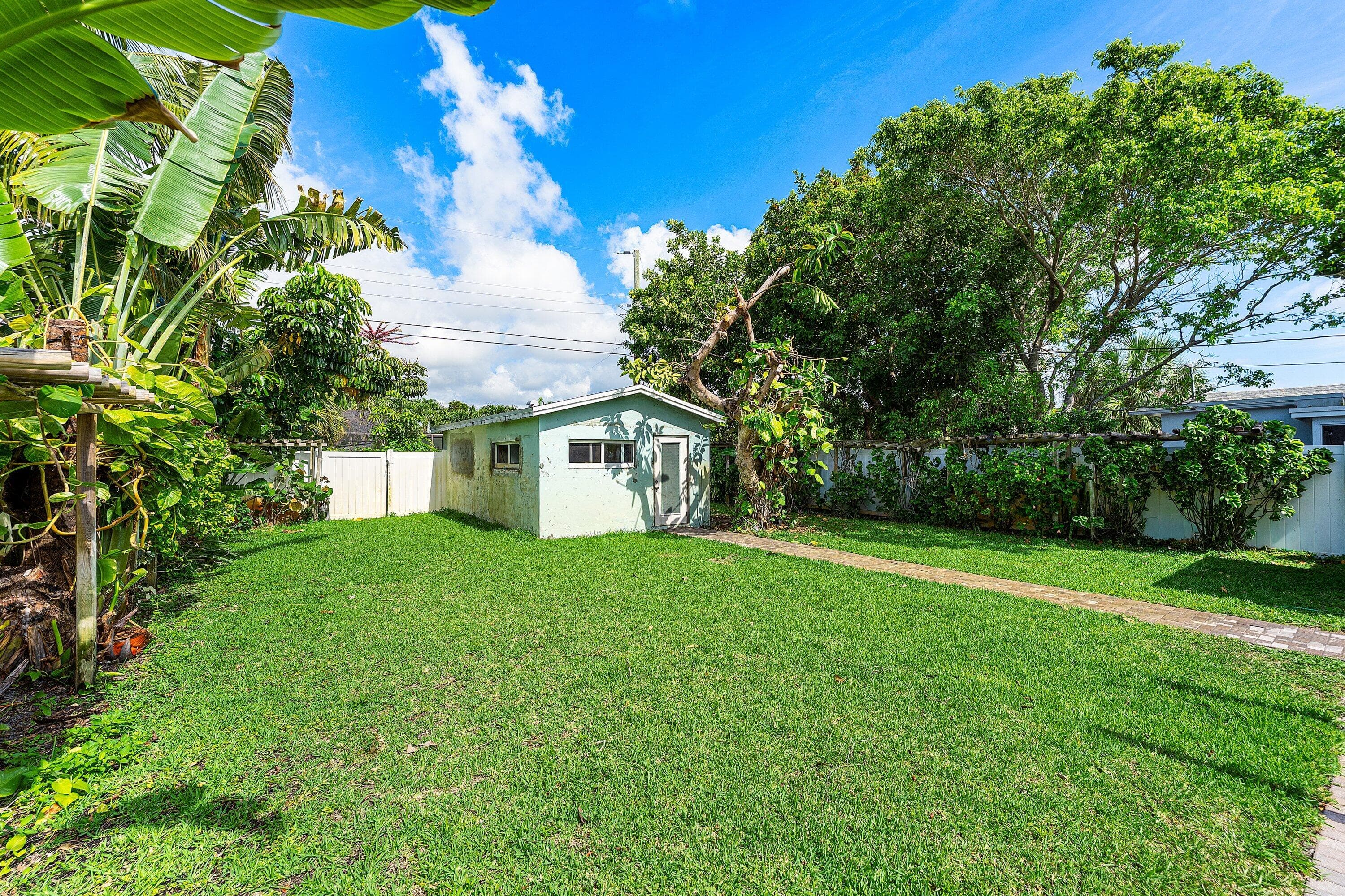 707 S Broadway, Lantana, FL 33462 — photo 25 of 42