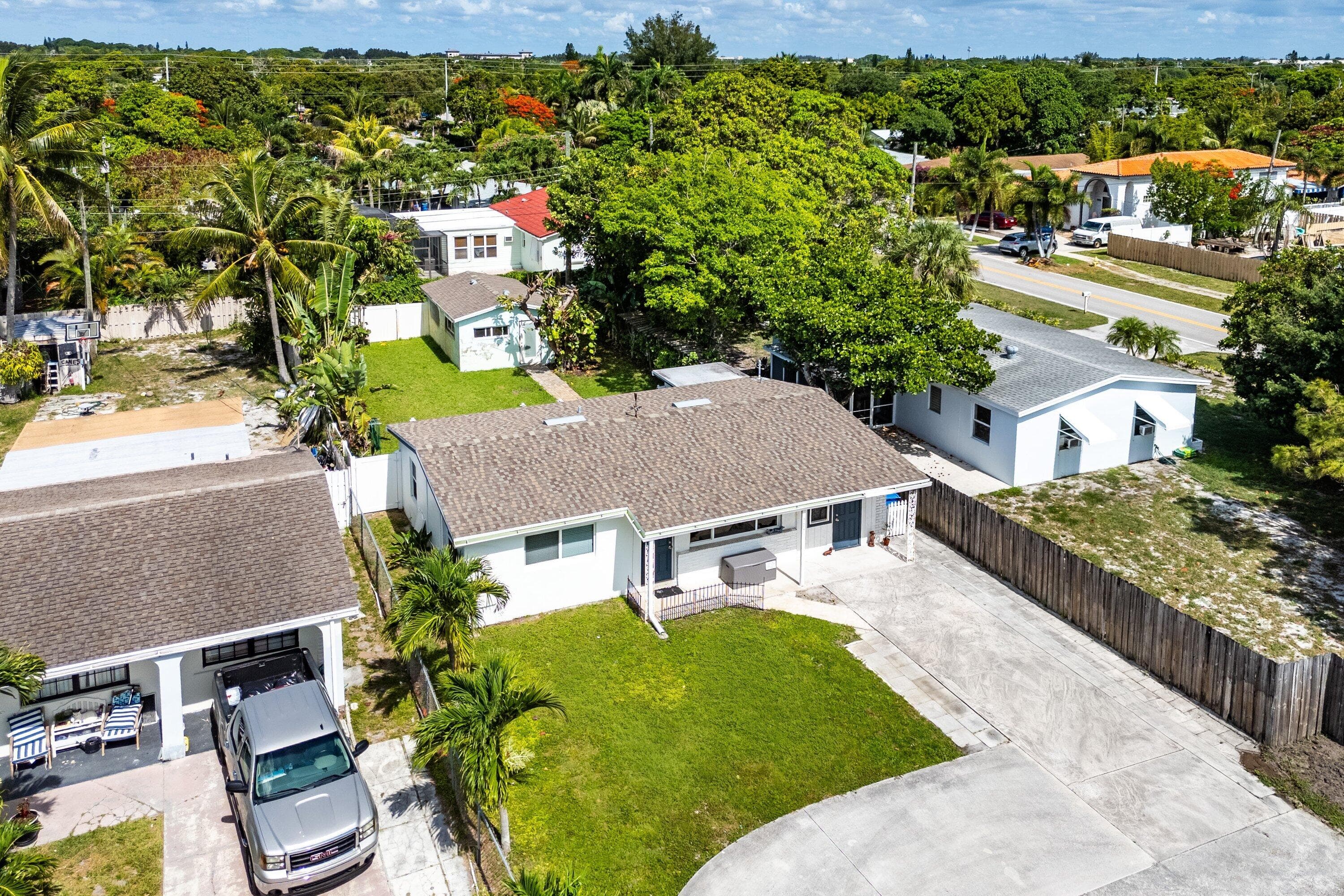 707 S Broadway, Lantana, FL 33462 — photo 30 of 42