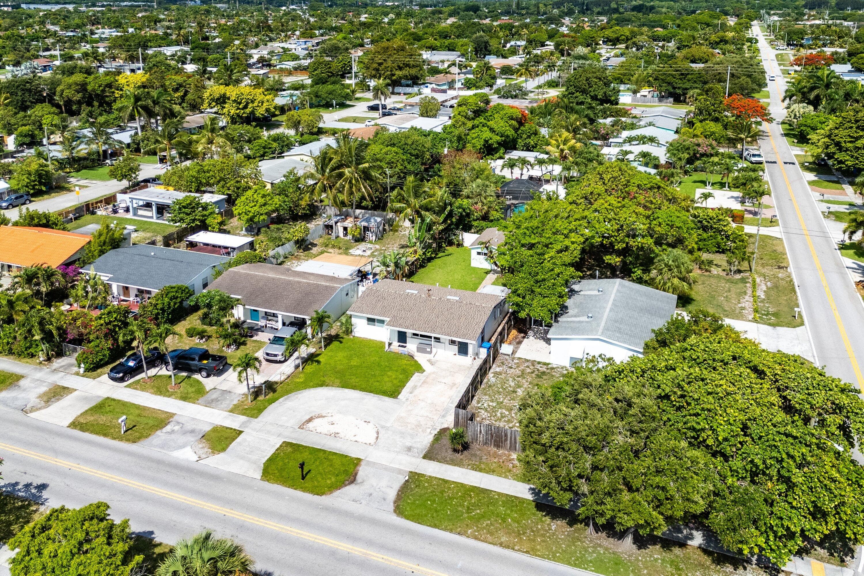 707 S Broadway, Lantana, FL 33462 — photo 37 of 42