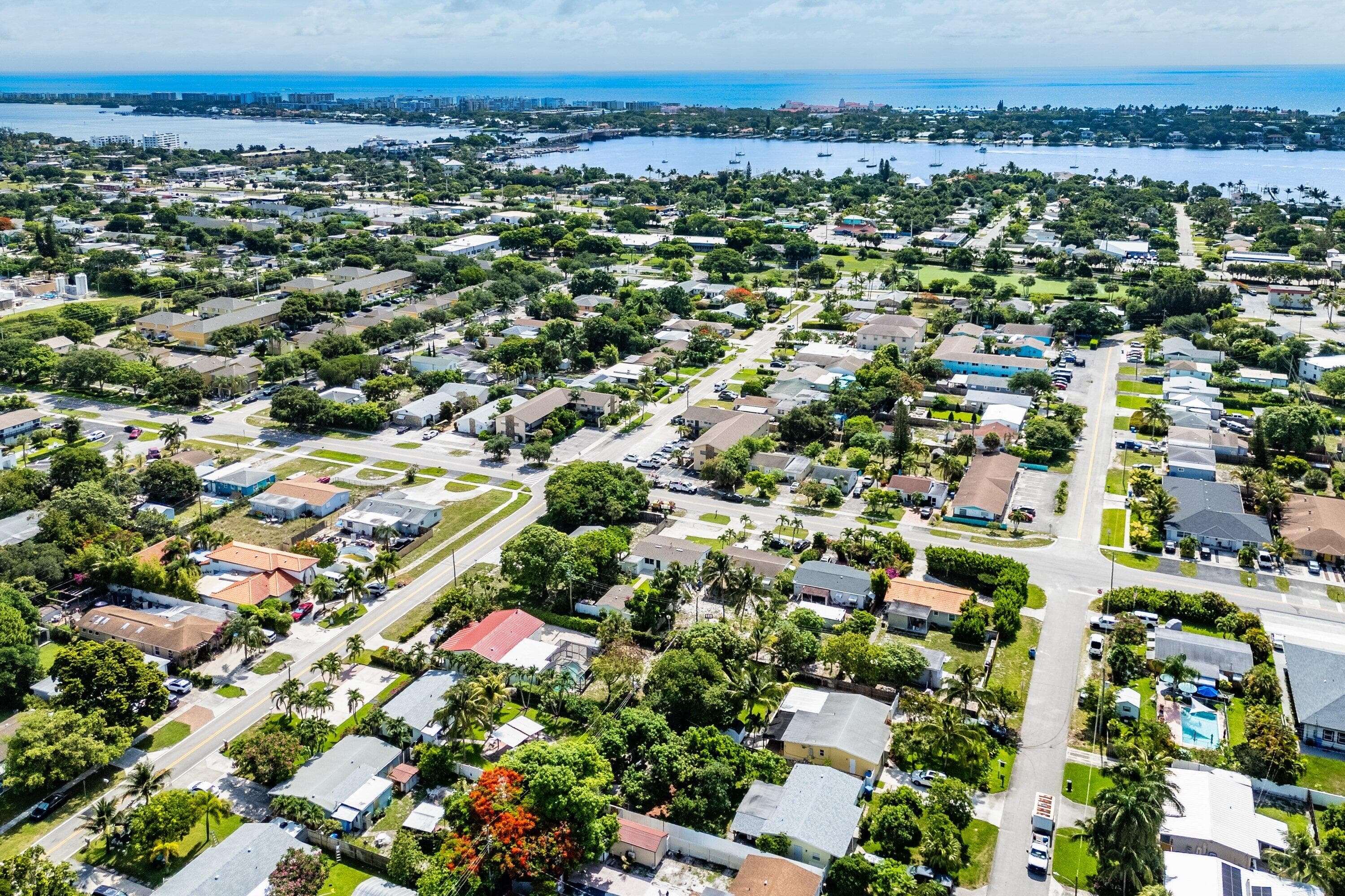 707 S Broadway, Lantana, FL 33462 — photo 40 of 42