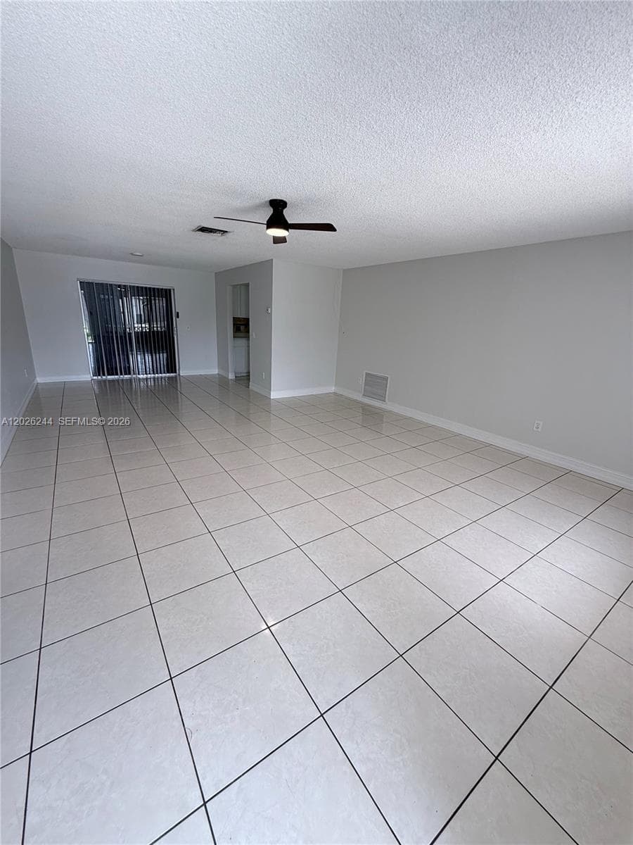 22217 SW 61st Avenue 0, Boca Raton, FL 33428 — photo 4 of 32