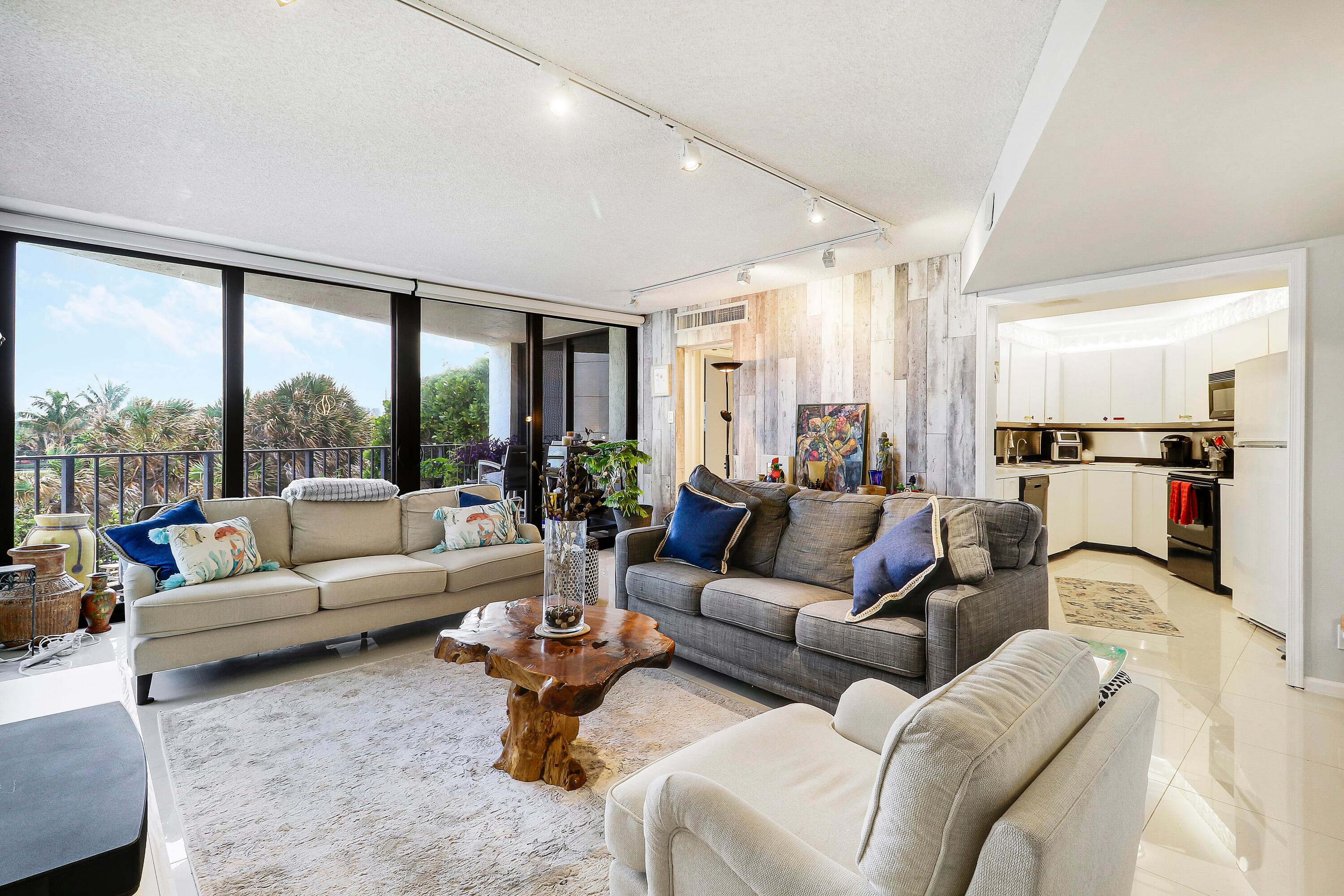 5420 N Ocean Drive 204, Singer Island, FL 33404 — photo 22 of 38