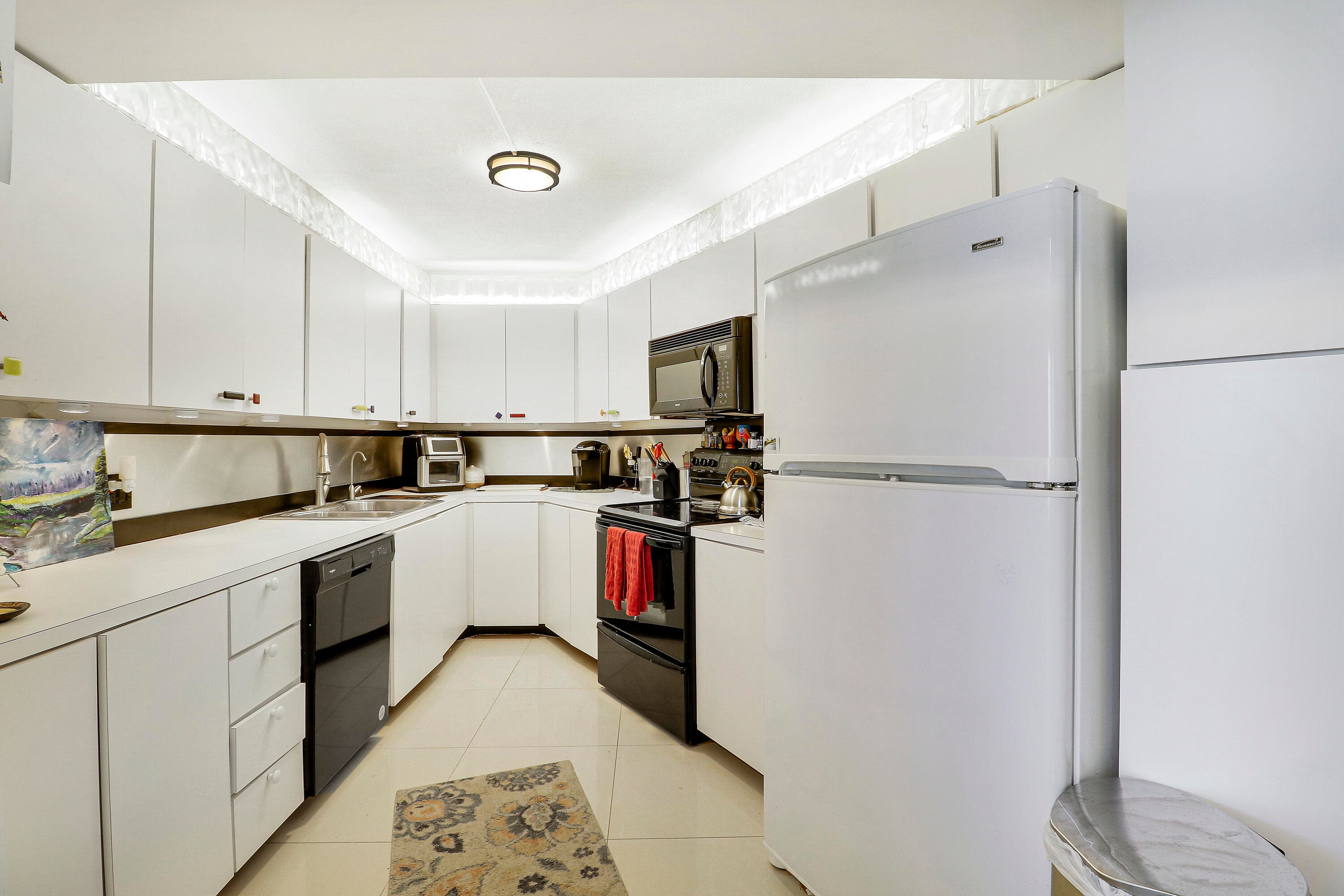 5420 N Ocean Drive 204, Singer Island, FL 33404 — photo 36 of 38