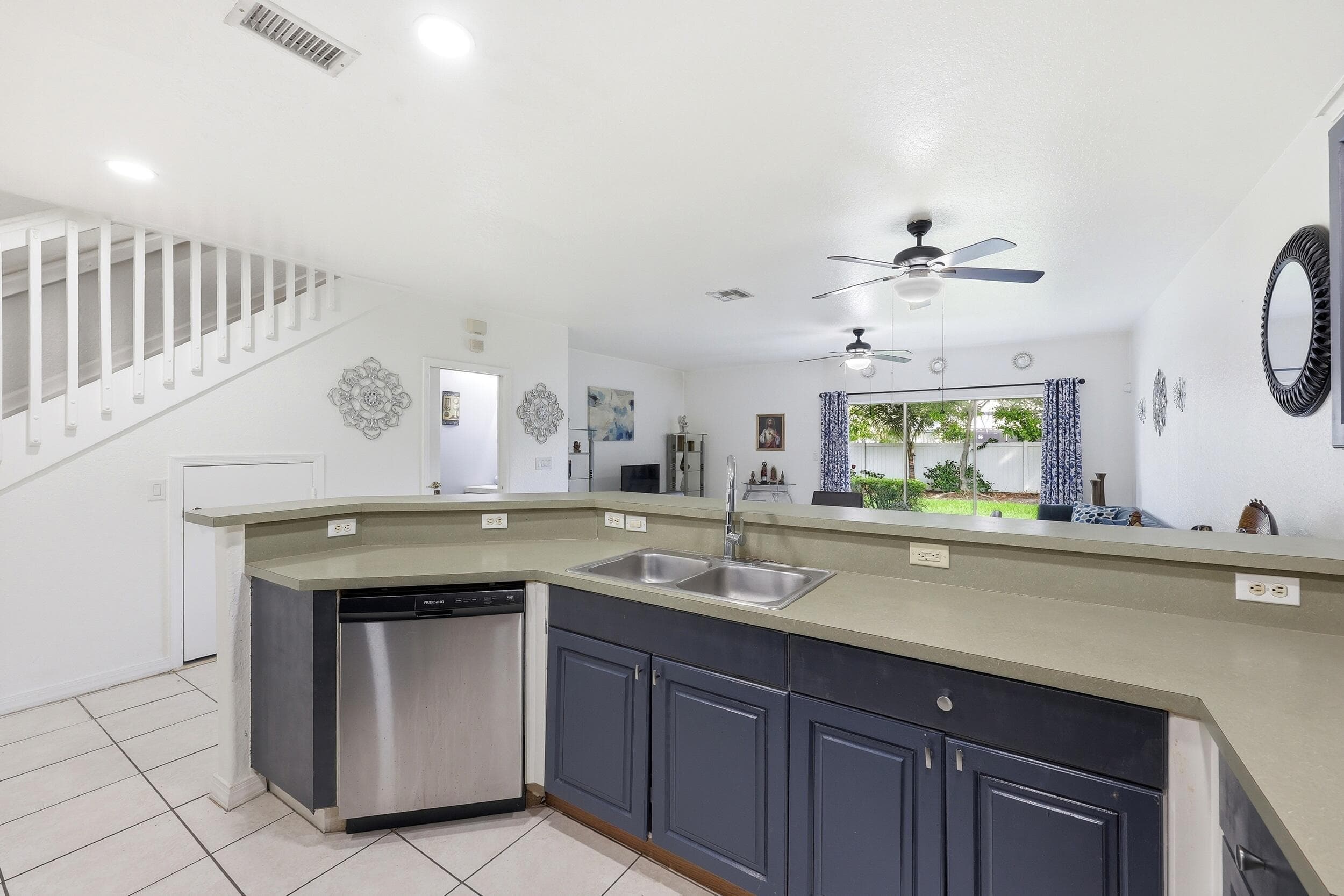 13352 Georgian Court, Wellington, FL 33414 — photo 15 of 32