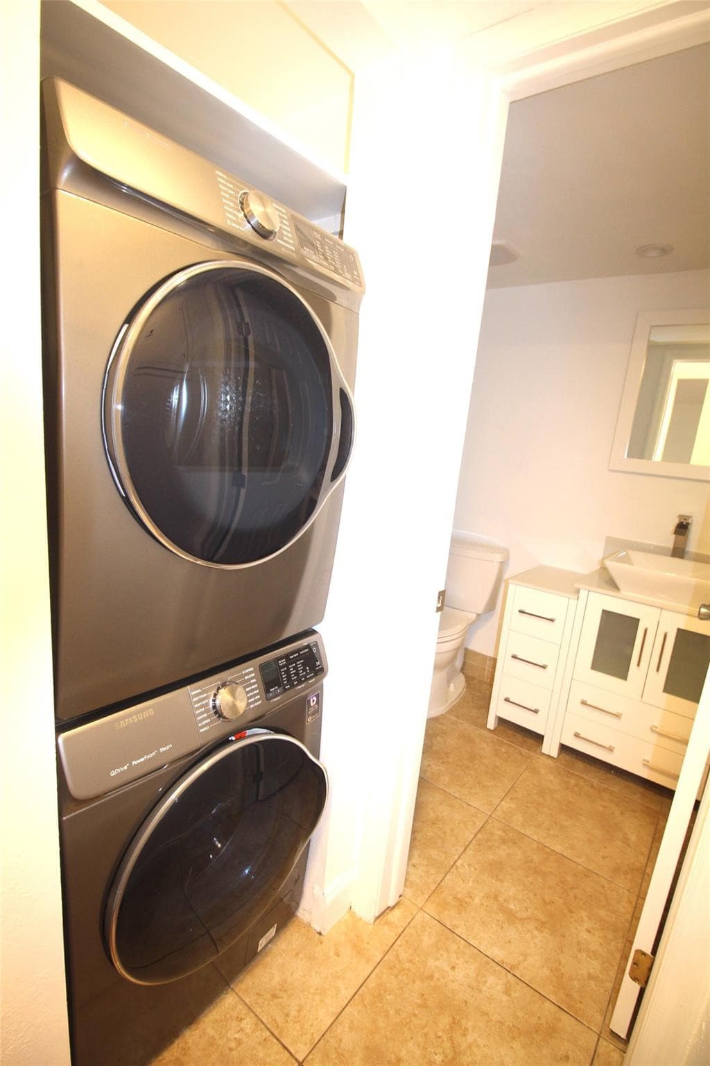 820 NE 28th Street 2, Wilton Manors, FL 33334 — photo 7 of 20