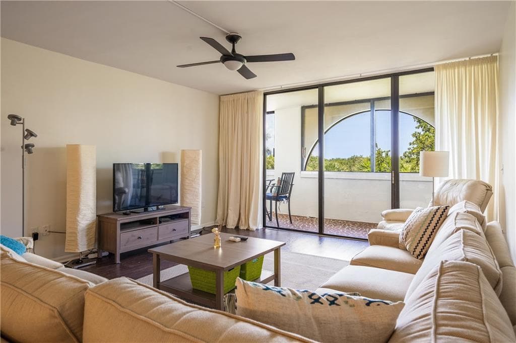 5601 Highway A1a 304n, Vero Beach, FL 32963 — photo 11 of 32