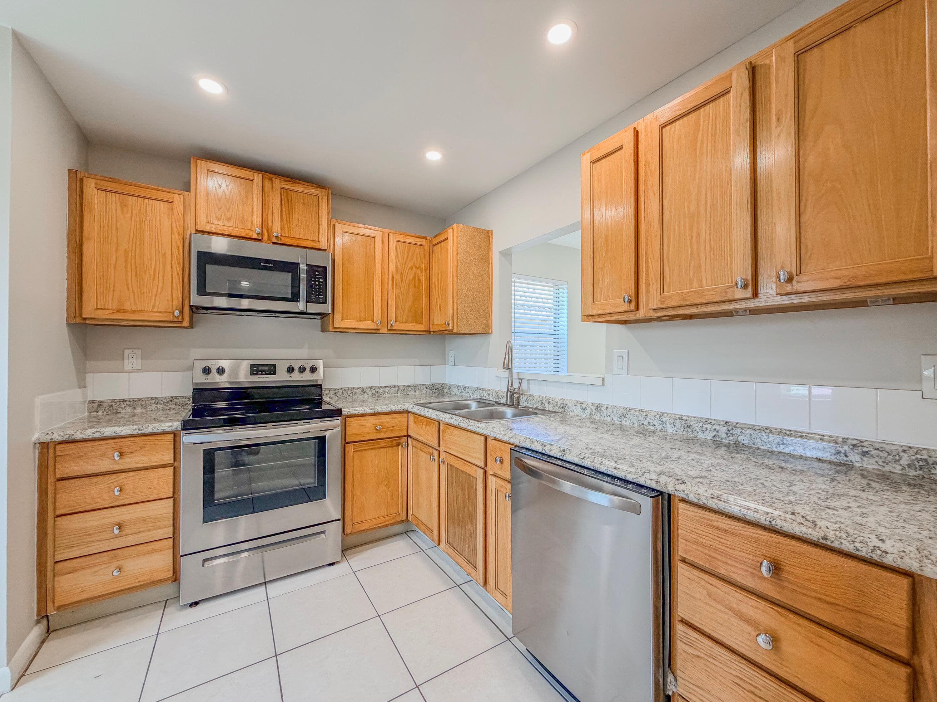 3148 N Dixie Highway, Boca Raton, FL 33431 — photo 2 of 16
