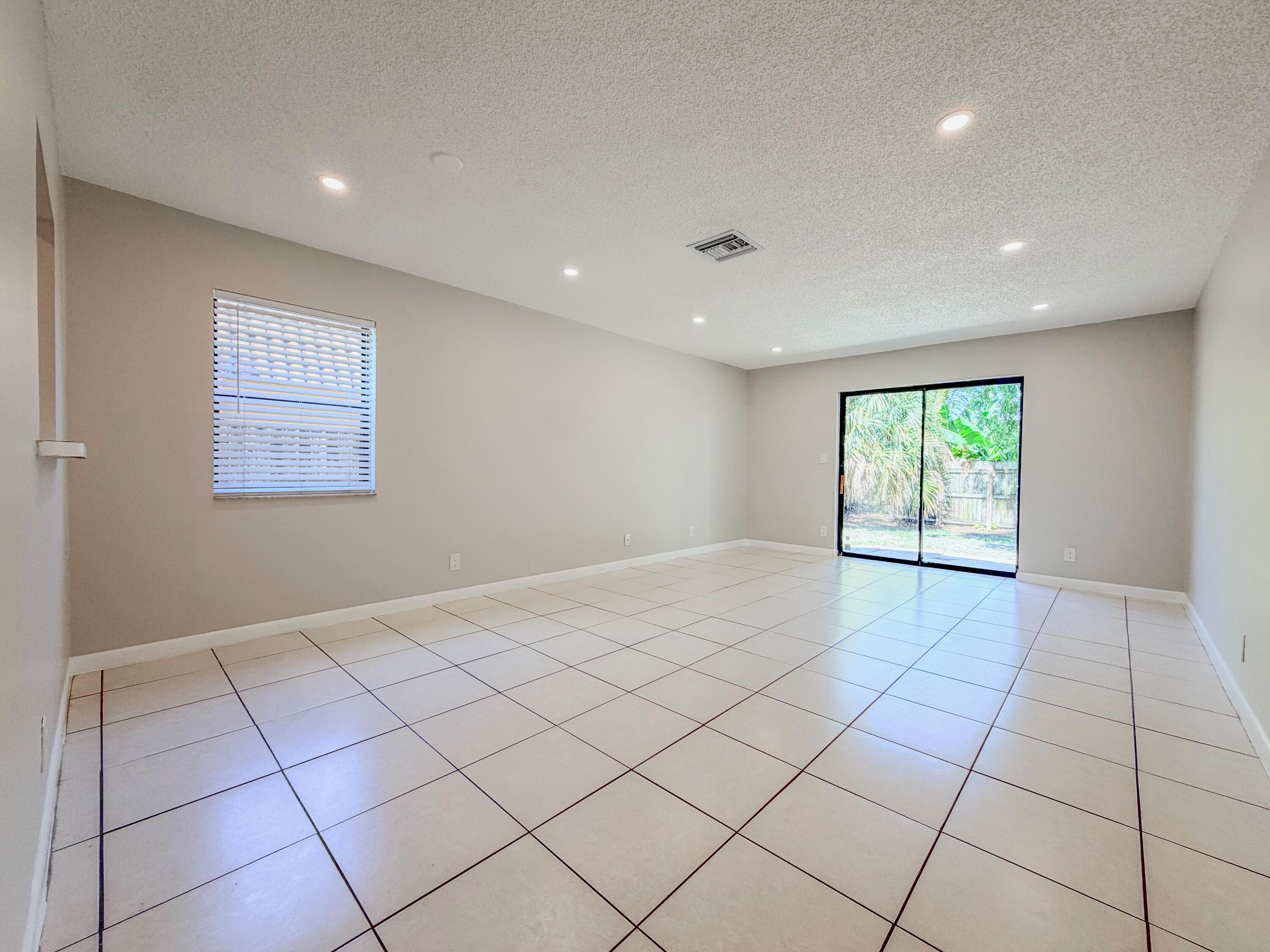 3148 N Dixie Highway, Boca Raton, FL 33431 — photo 5 of 16