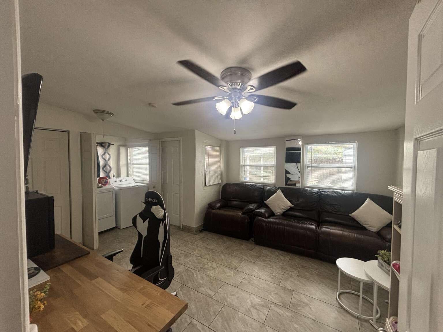 750 NE 4th Place, Hialeah, FL 33010 — photo 19 of 24