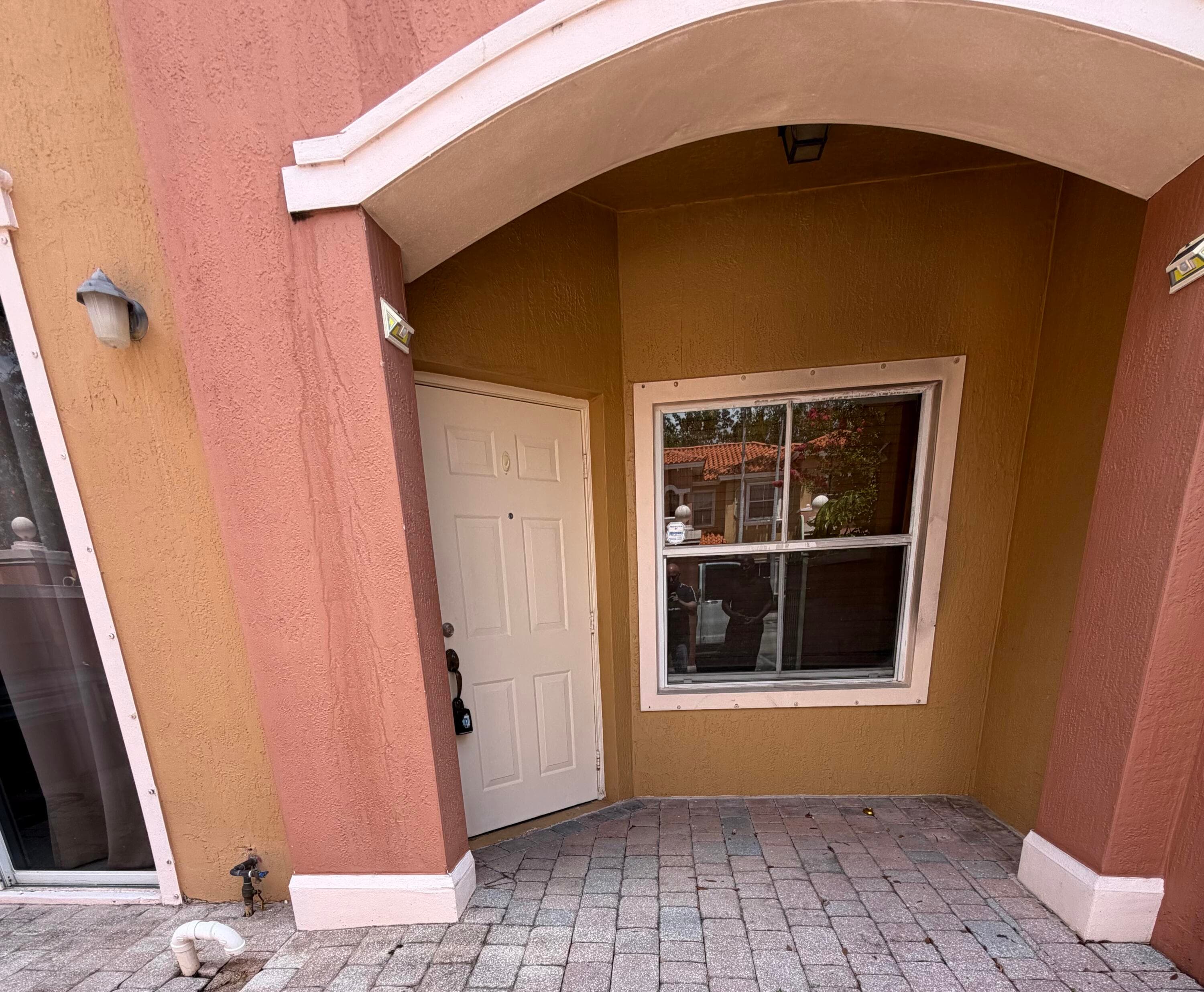 765 SW 107th Avenue 2303, Pembroke Pines, FL 33025 — photo 2 of 18