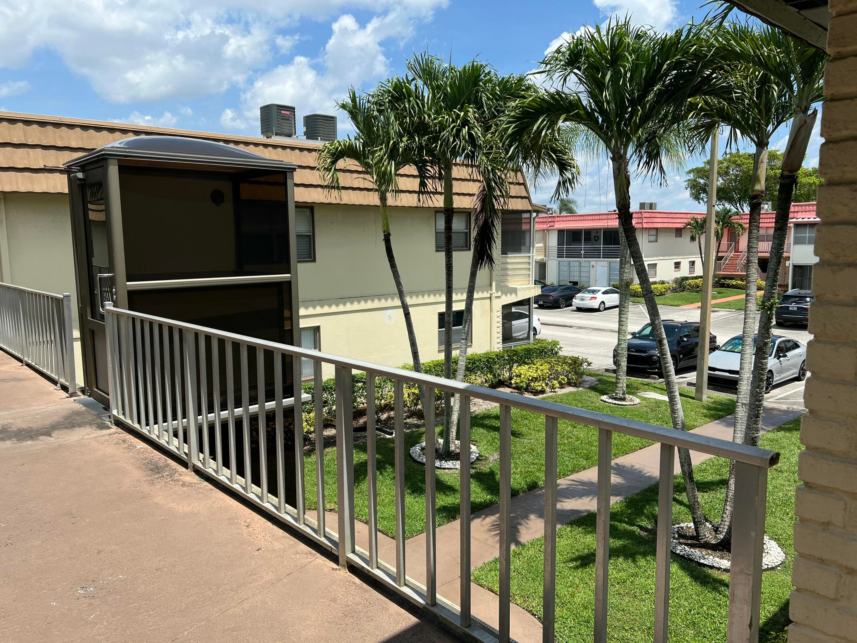 84 Saxony B, Delray Beach, FL 33446 — photo 23 of 34