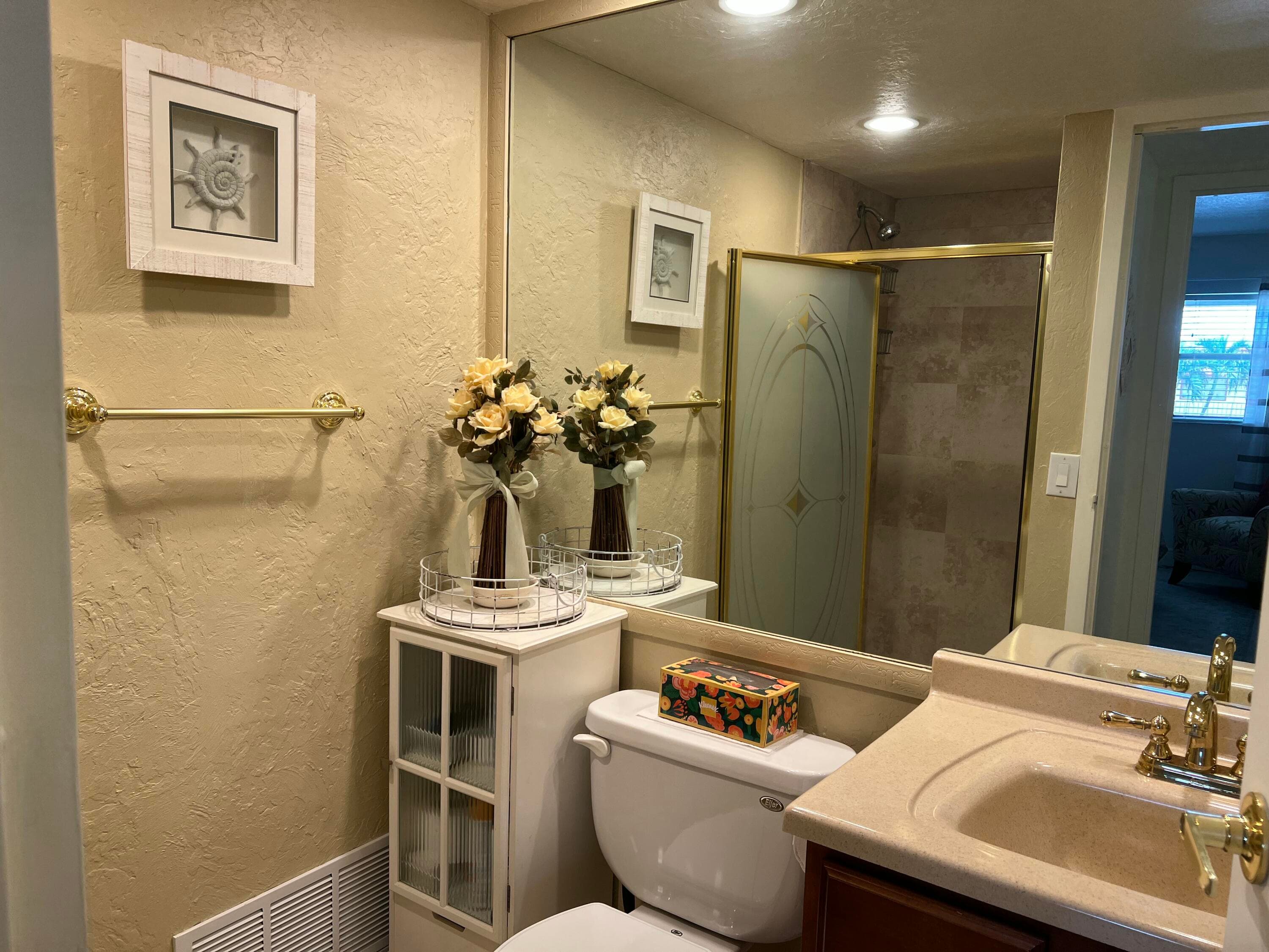84 Saxony B, Delray Beach, FL 33446 — photo 17 of 34
